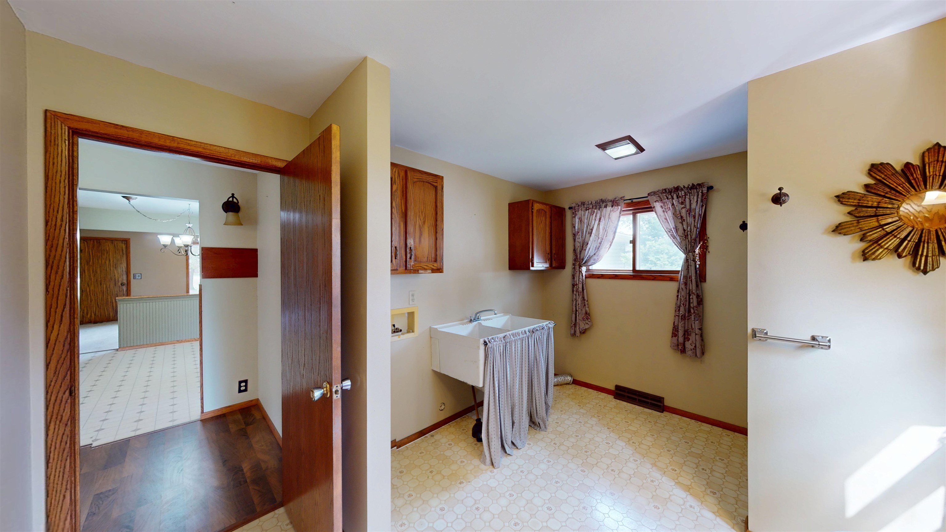100335 Draper Road Property Photo 46