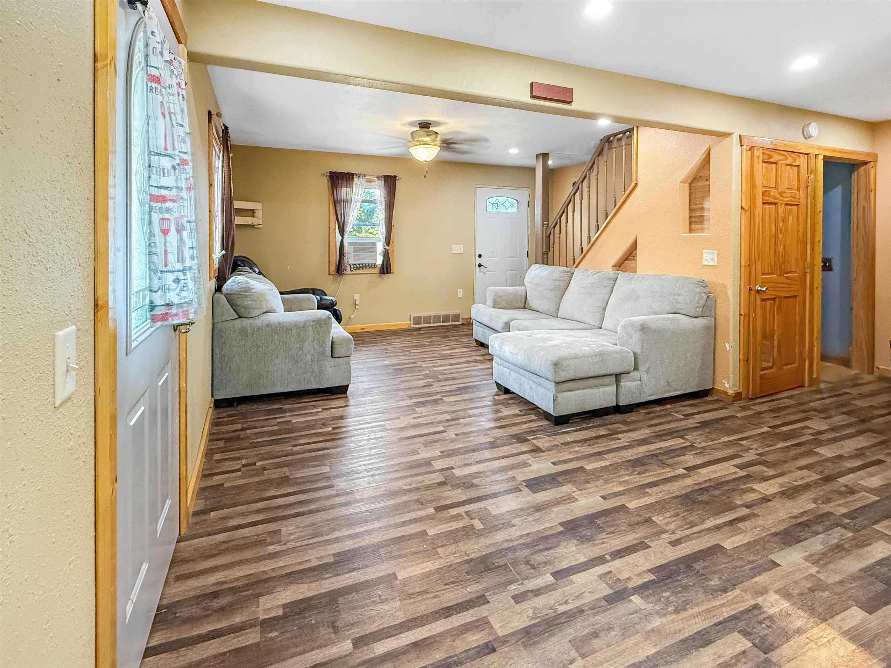 123283 County Highway C Property Photo 10
