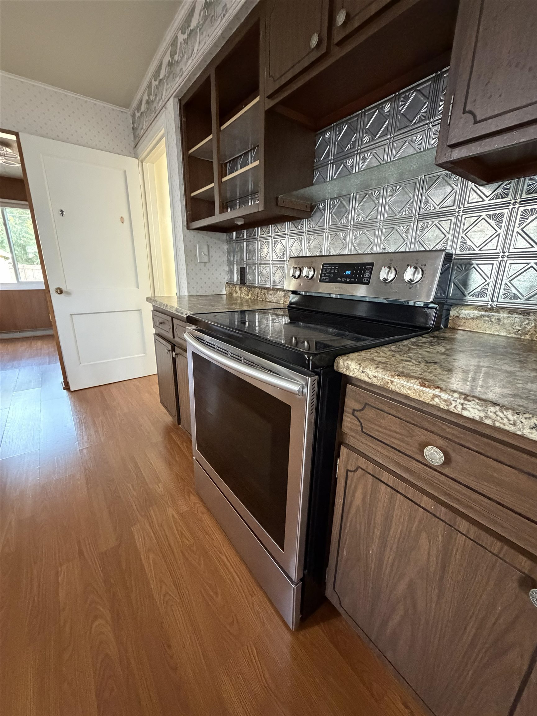 119 Kurth Street Property Photo 35