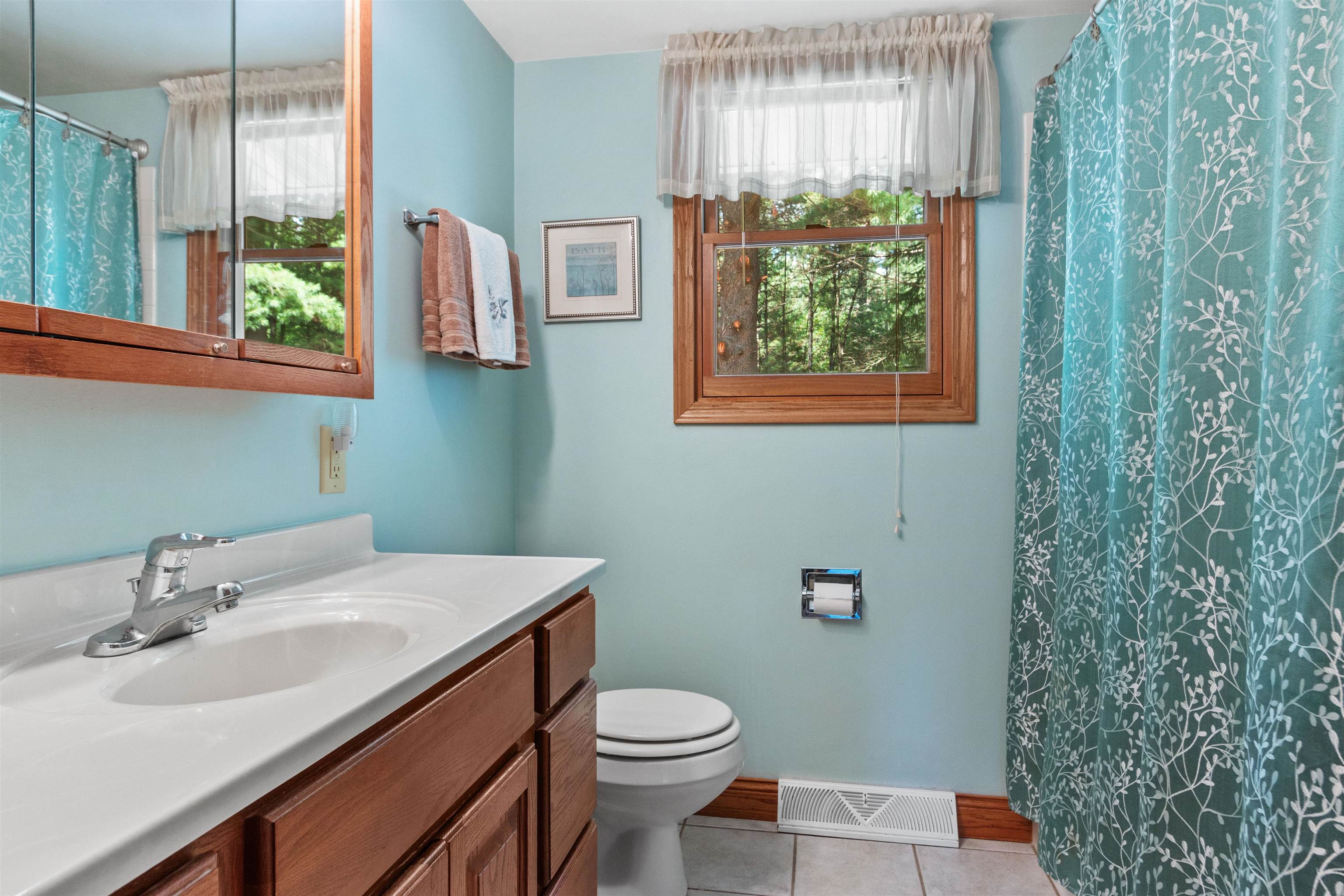 8206 Lakeview Drive Property Photo 16