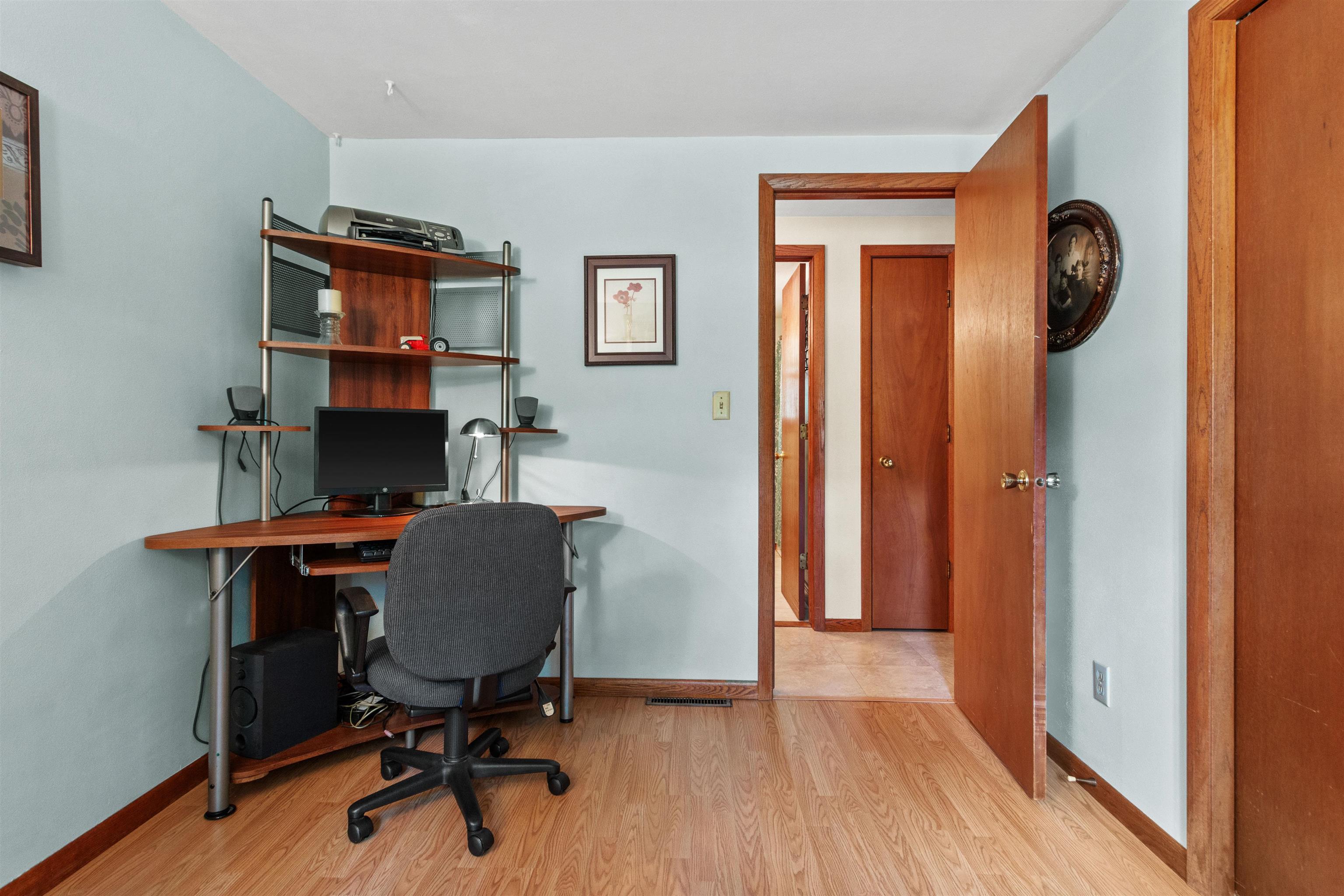 8206 Lakeview Drive Property Photo 21