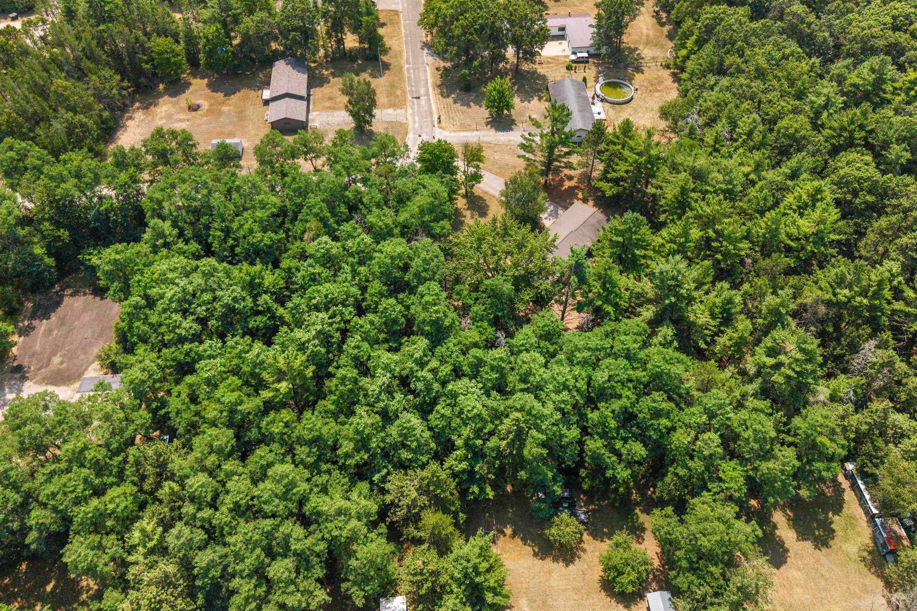8206 Lakeview Drive Property Photo 32
