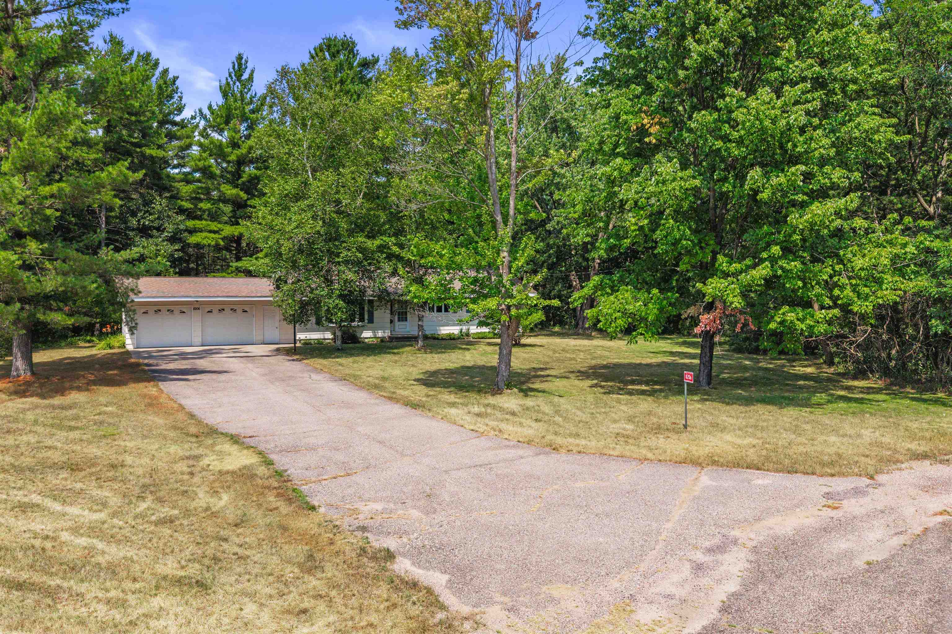 8206 Lakeview Drive Property Photo 36