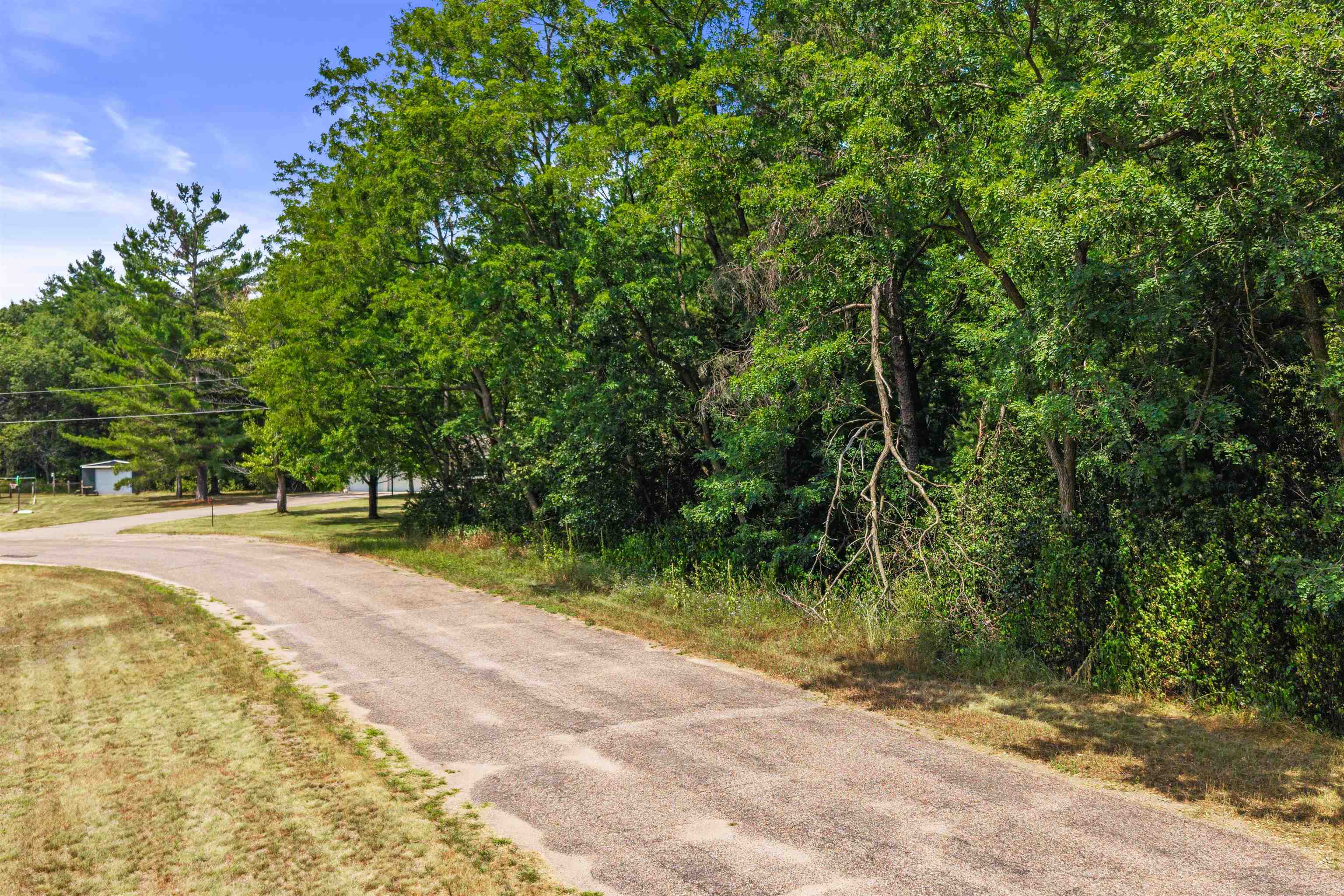 8206 Lakeview Drive Property Photo 37