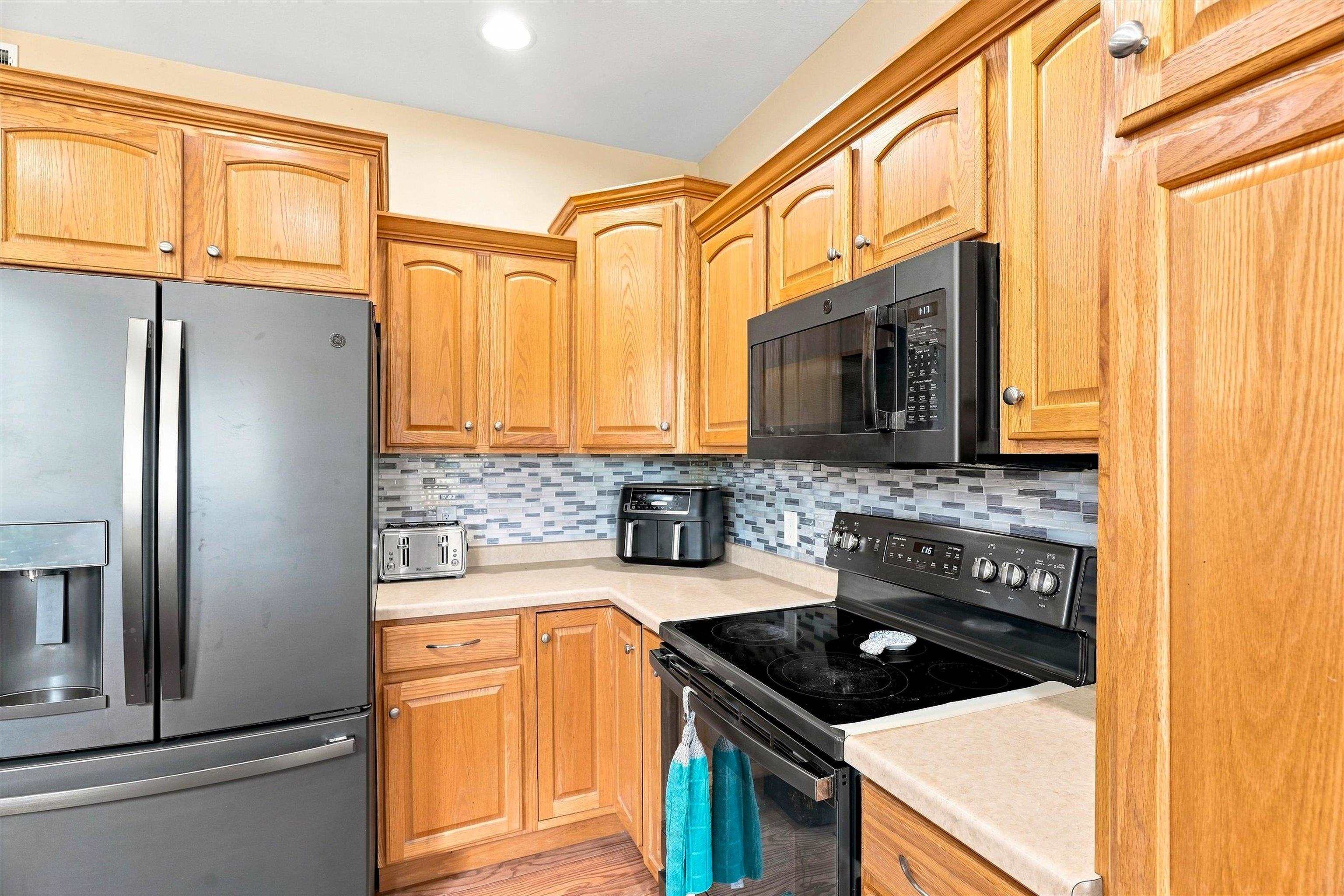 9875 Amber Drive Property Photo 15