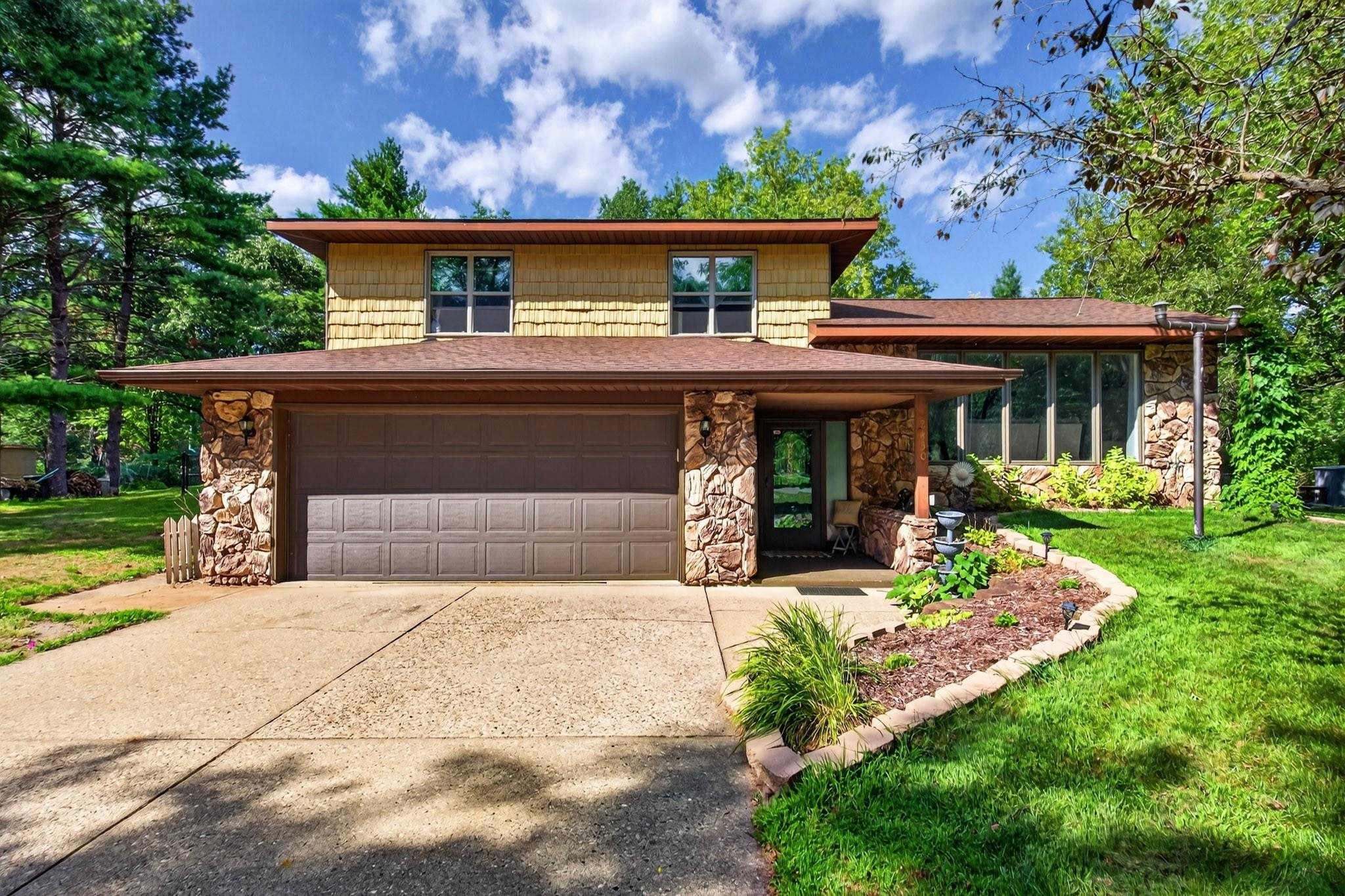 2430 Mulberry Circle Property Photo 1