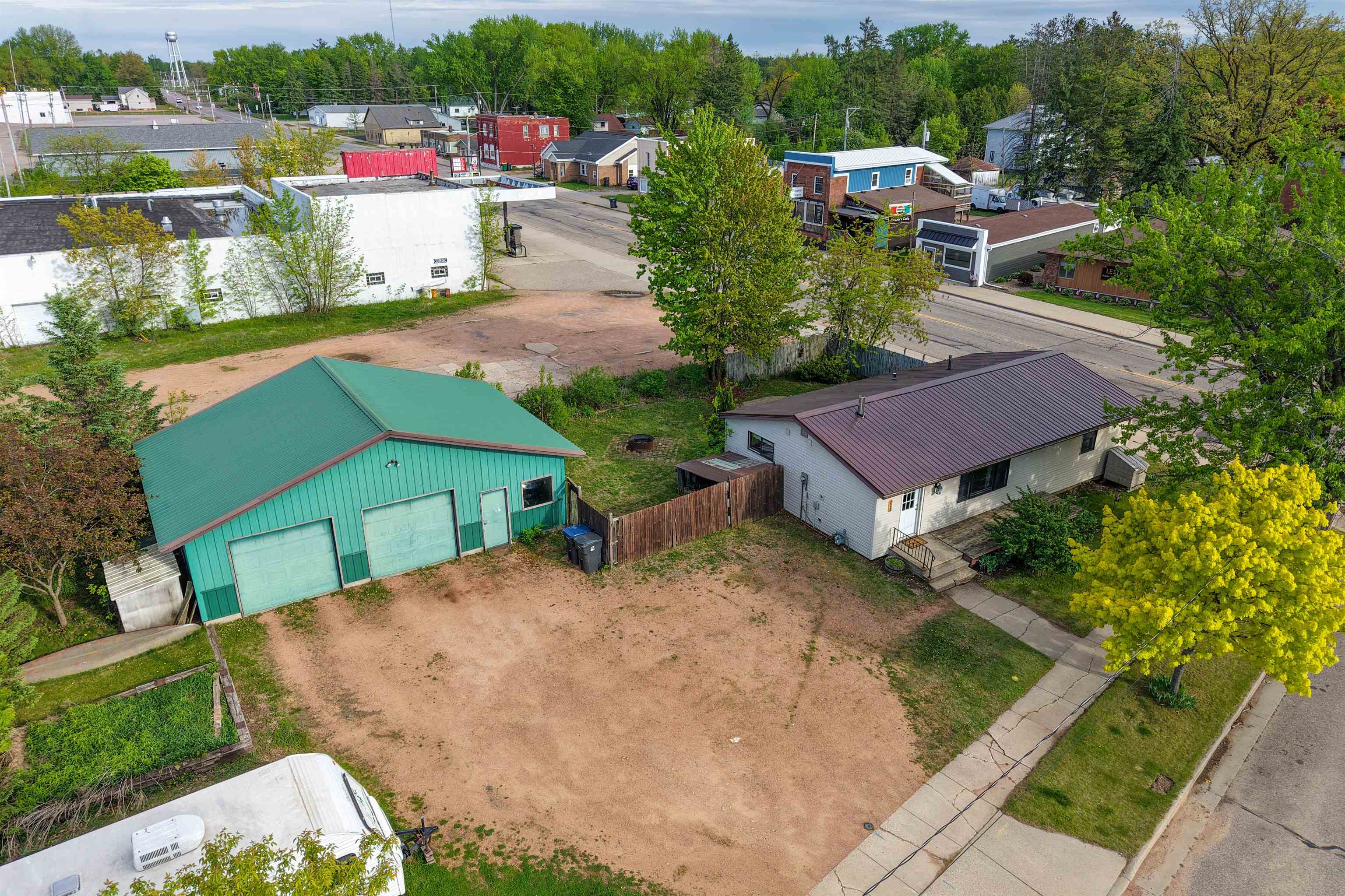 6574 Cameron Avenue Property Photo 10