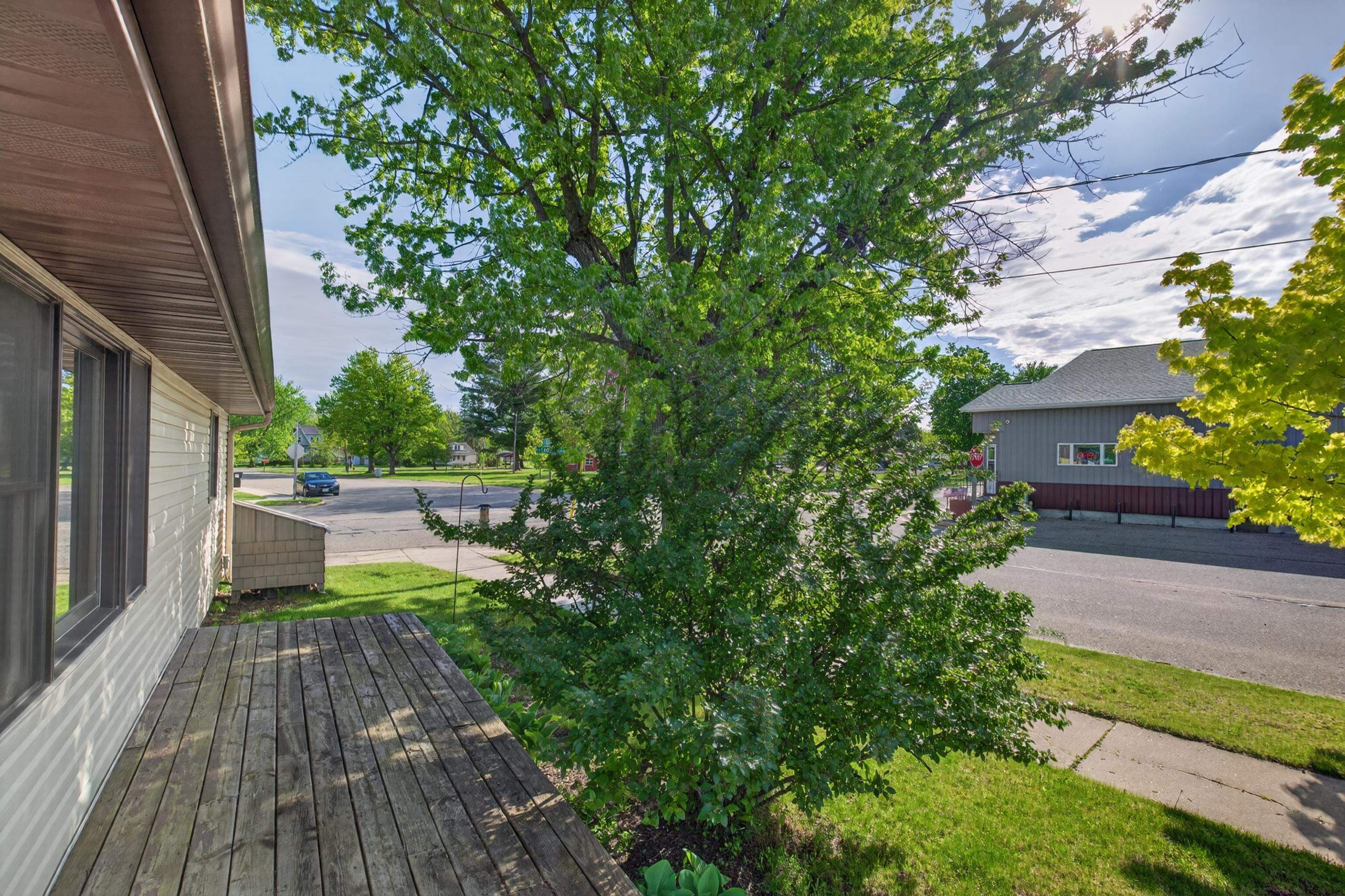 6574 Cameron Avenue Property Photo 30