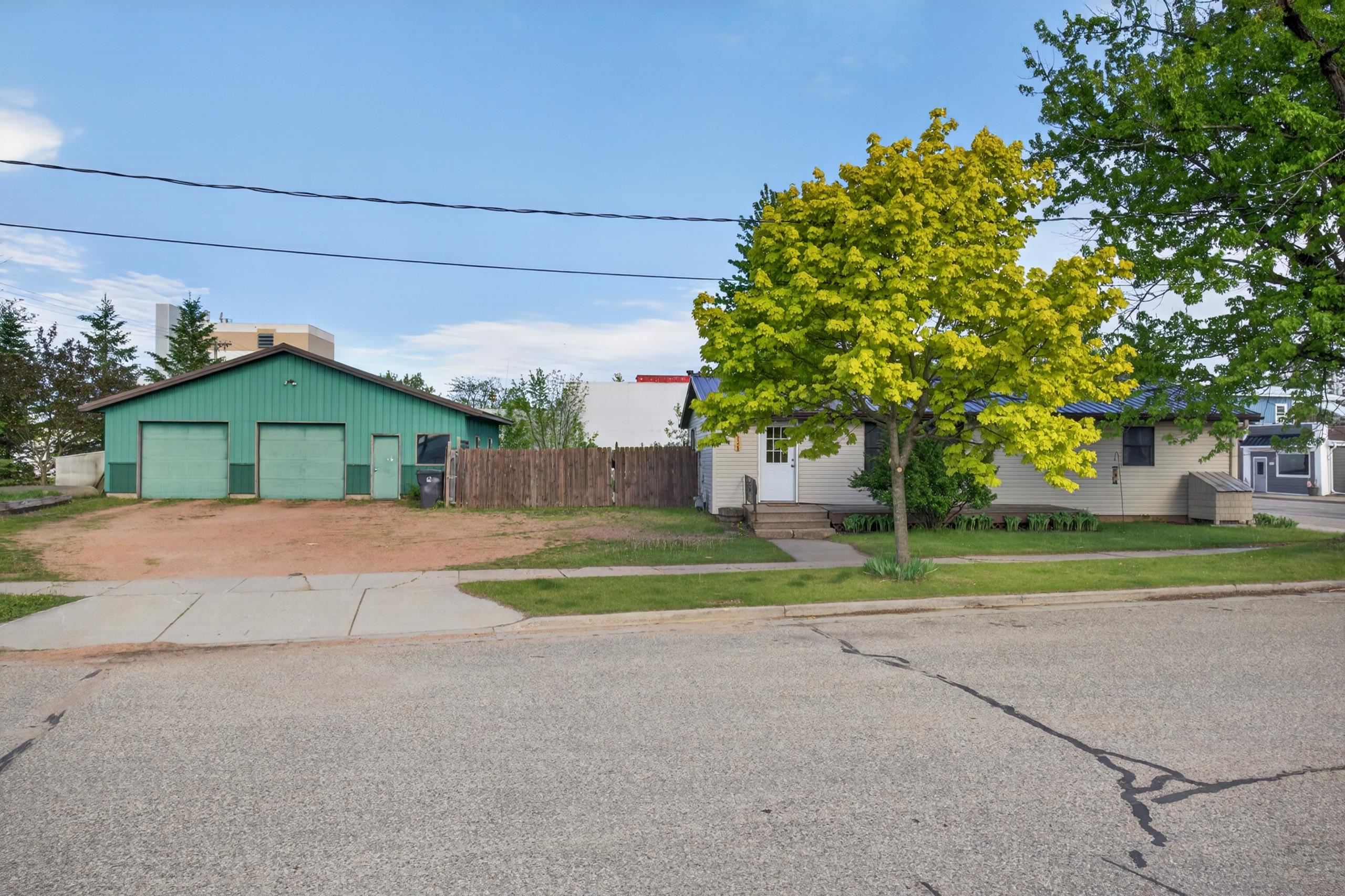 6574 Cameron Avenue Property Photo 40