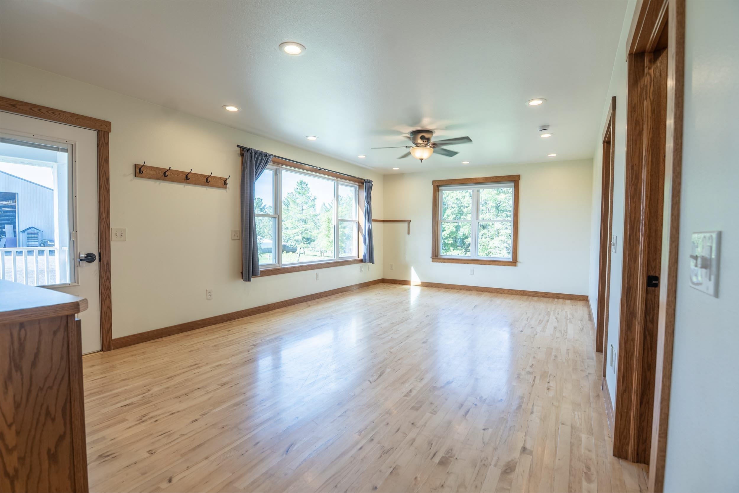241474 Bungaloo Road Property Photo 30