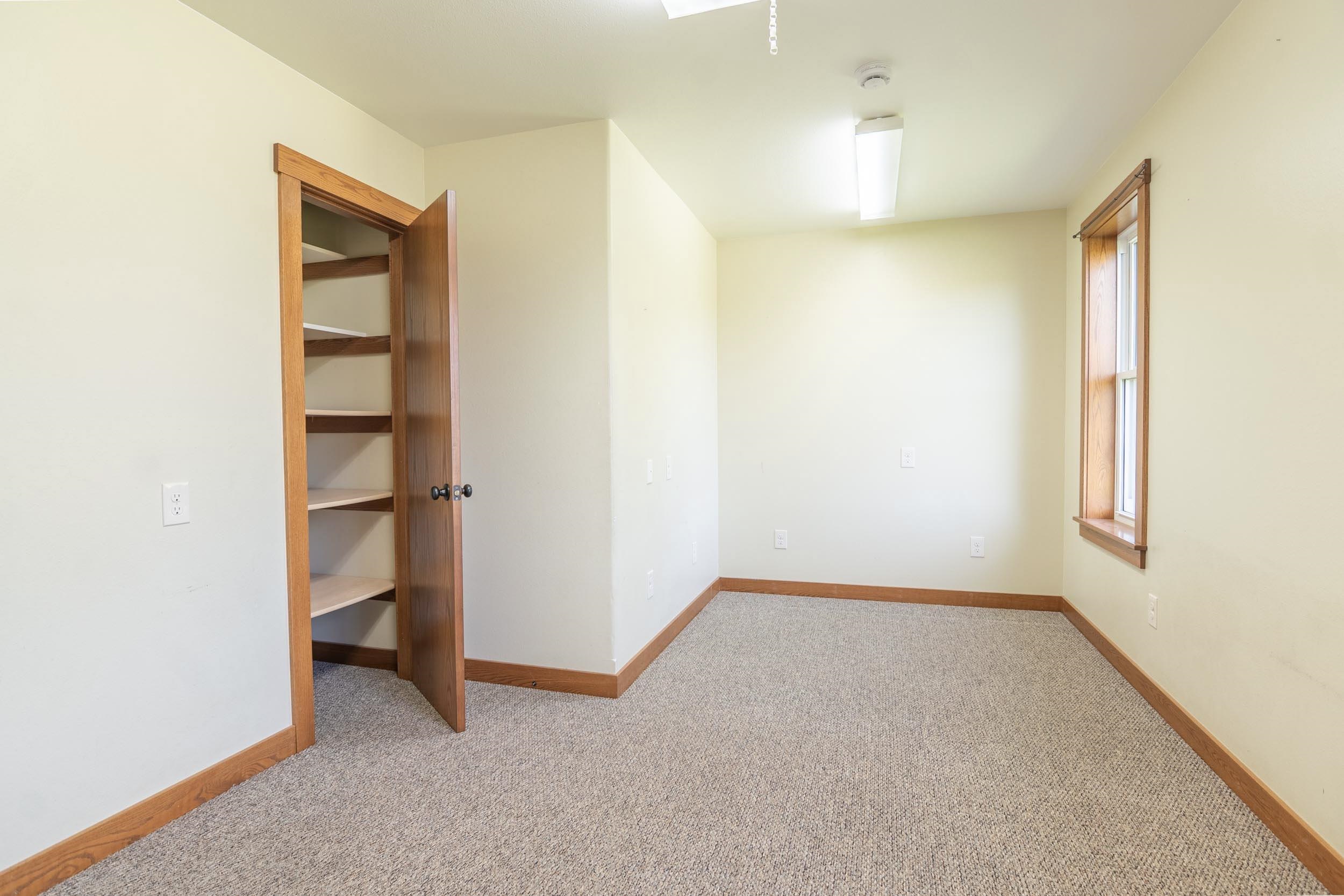 241474 Bungaloo Road Property Photo 34