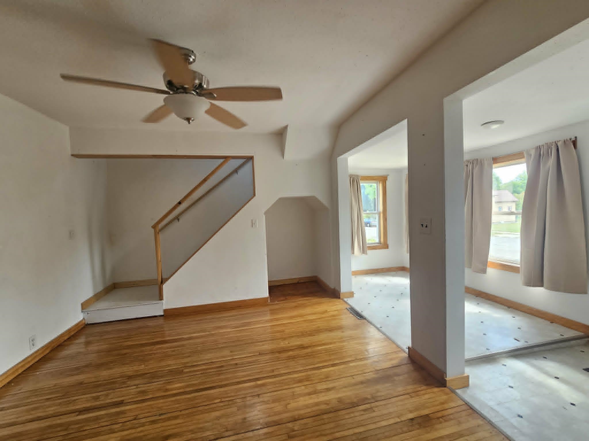 304 N Maple Avenue Property Photo 2