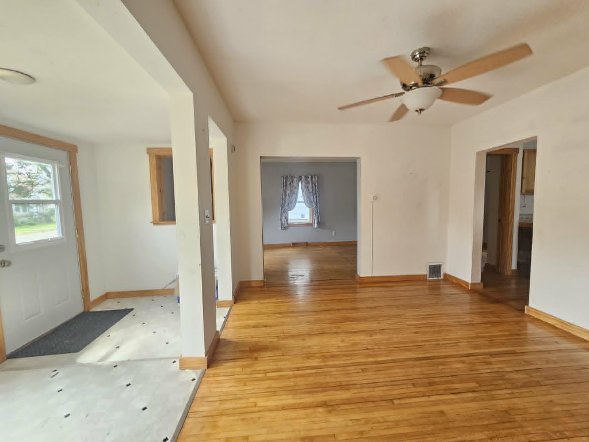 304 N Maple Avenue Property Photo 5