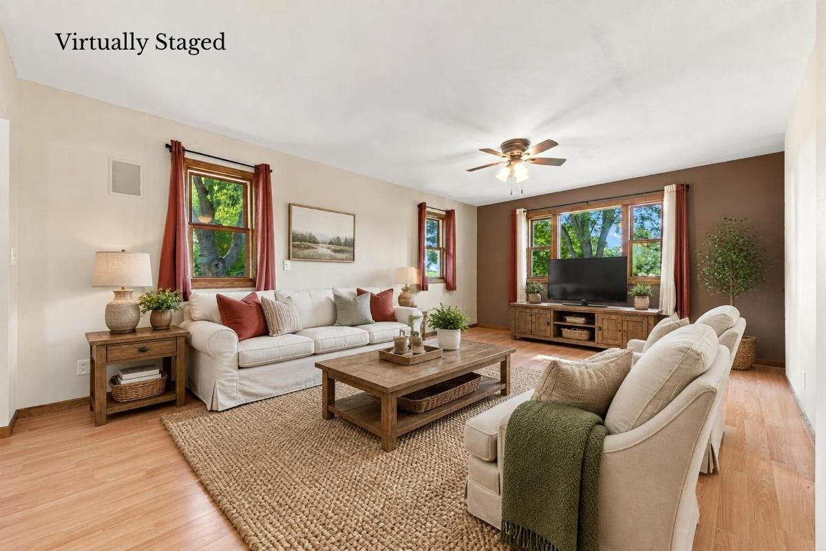 122449 County Road C Property Photo 8