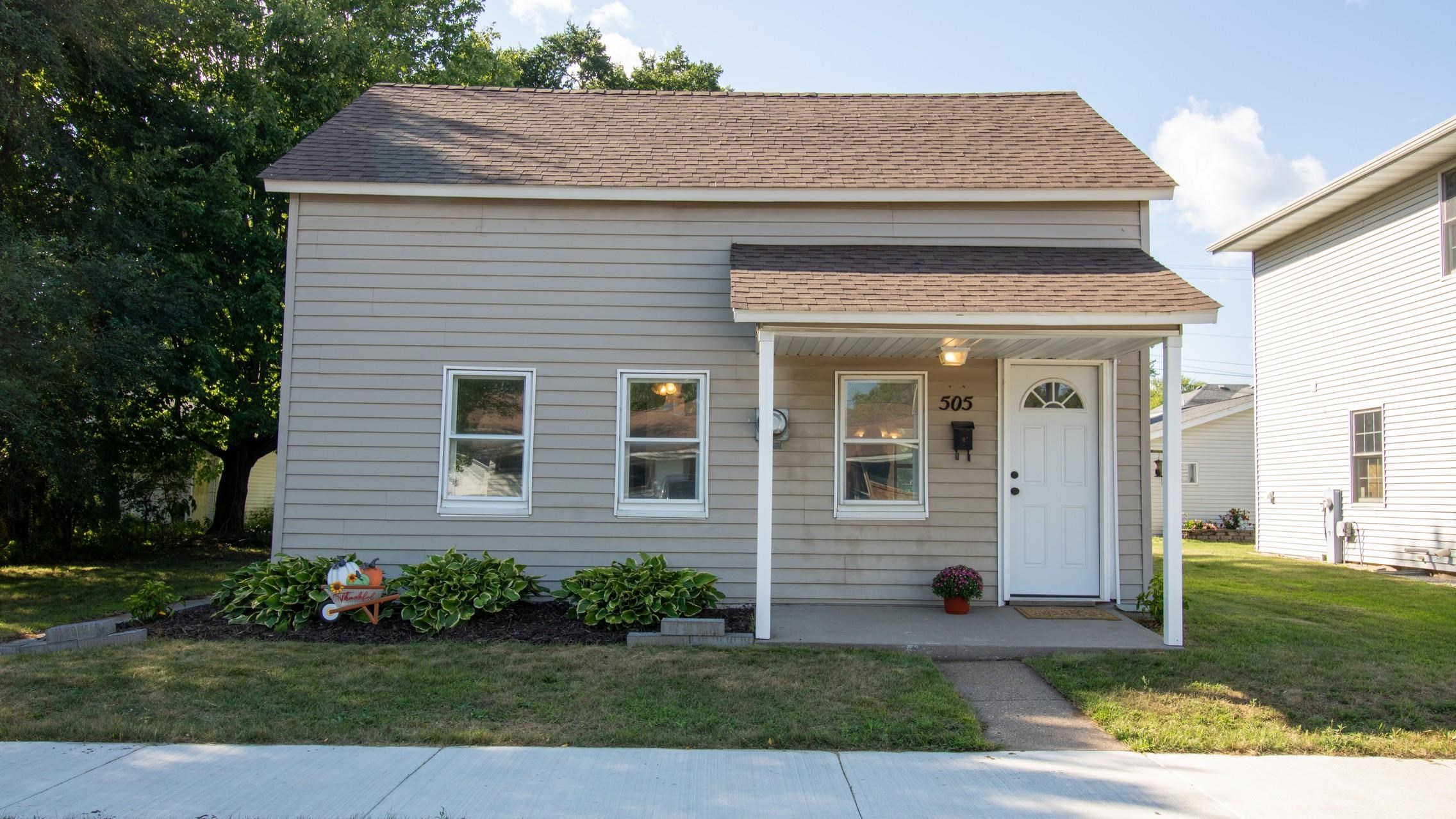 505 3rd Street Property Photo 1