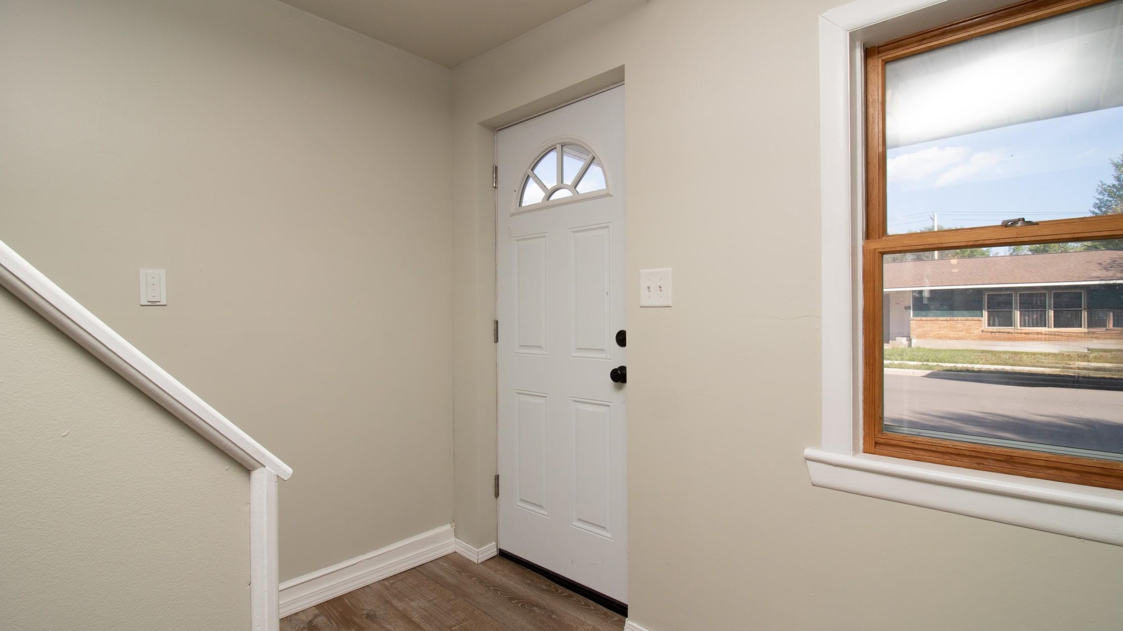 505 3rd Street Property Photo 3