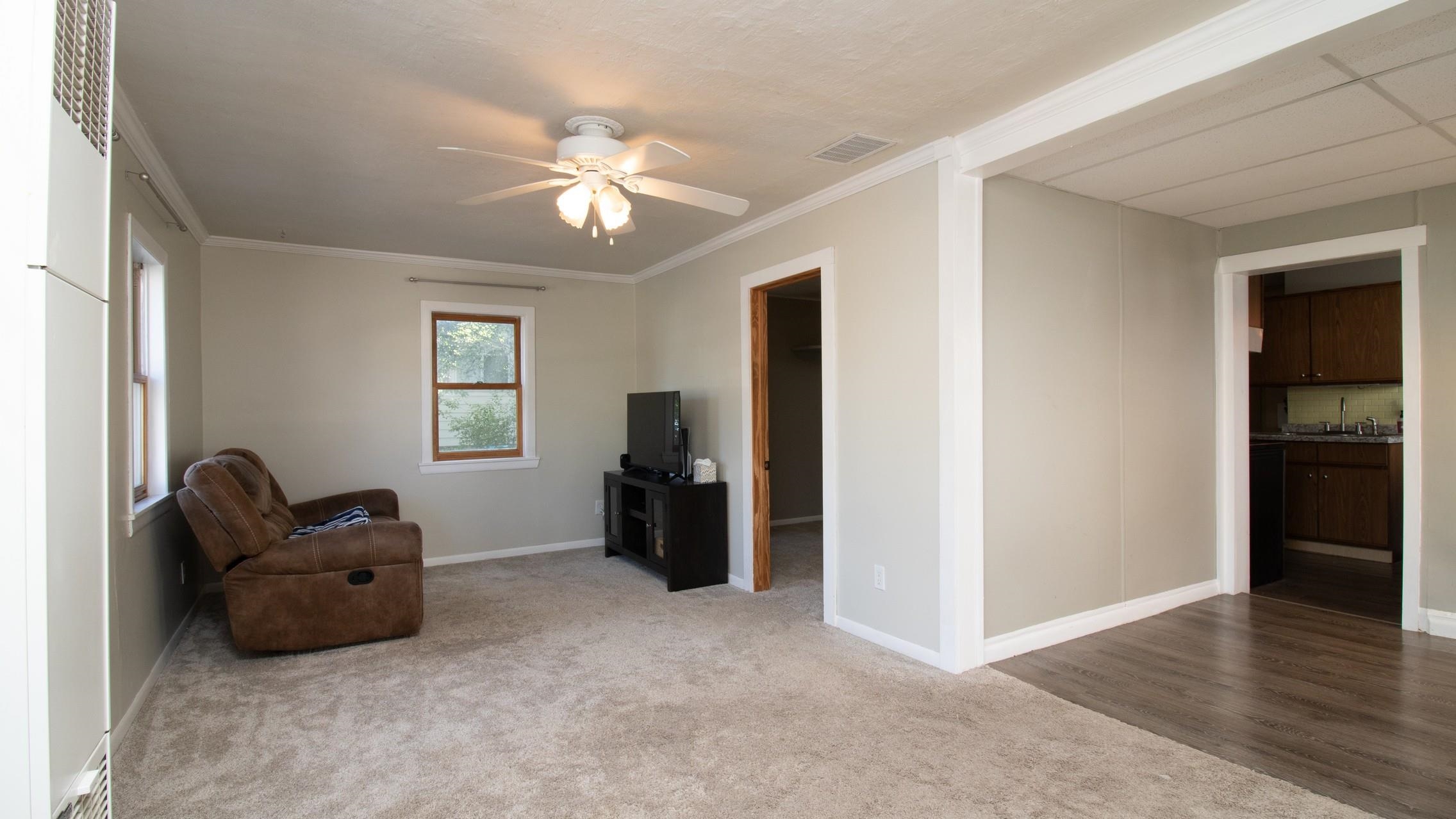 505 3rd Street Property Photo 5
