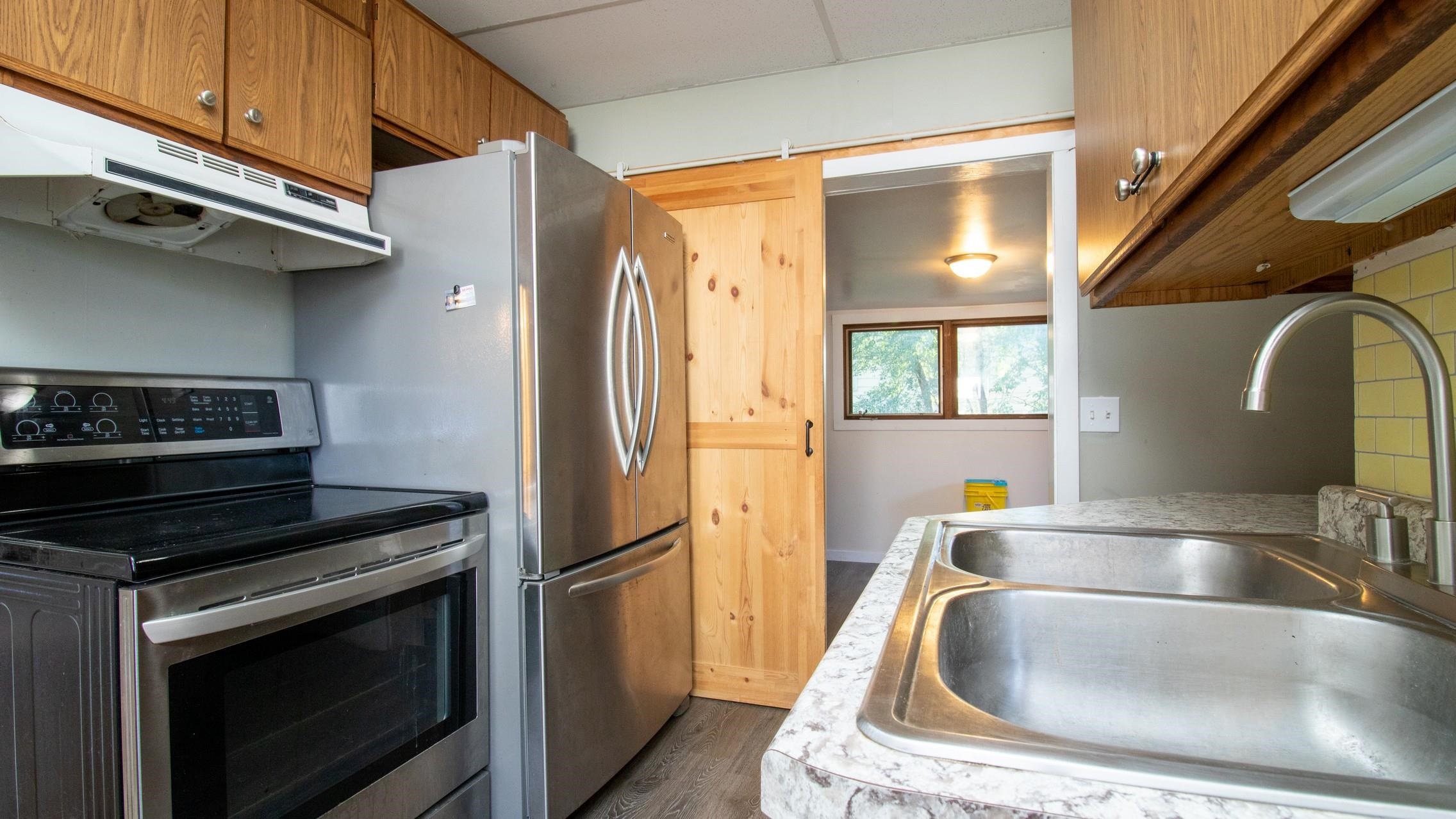 505 3rd Street Property Photo 8