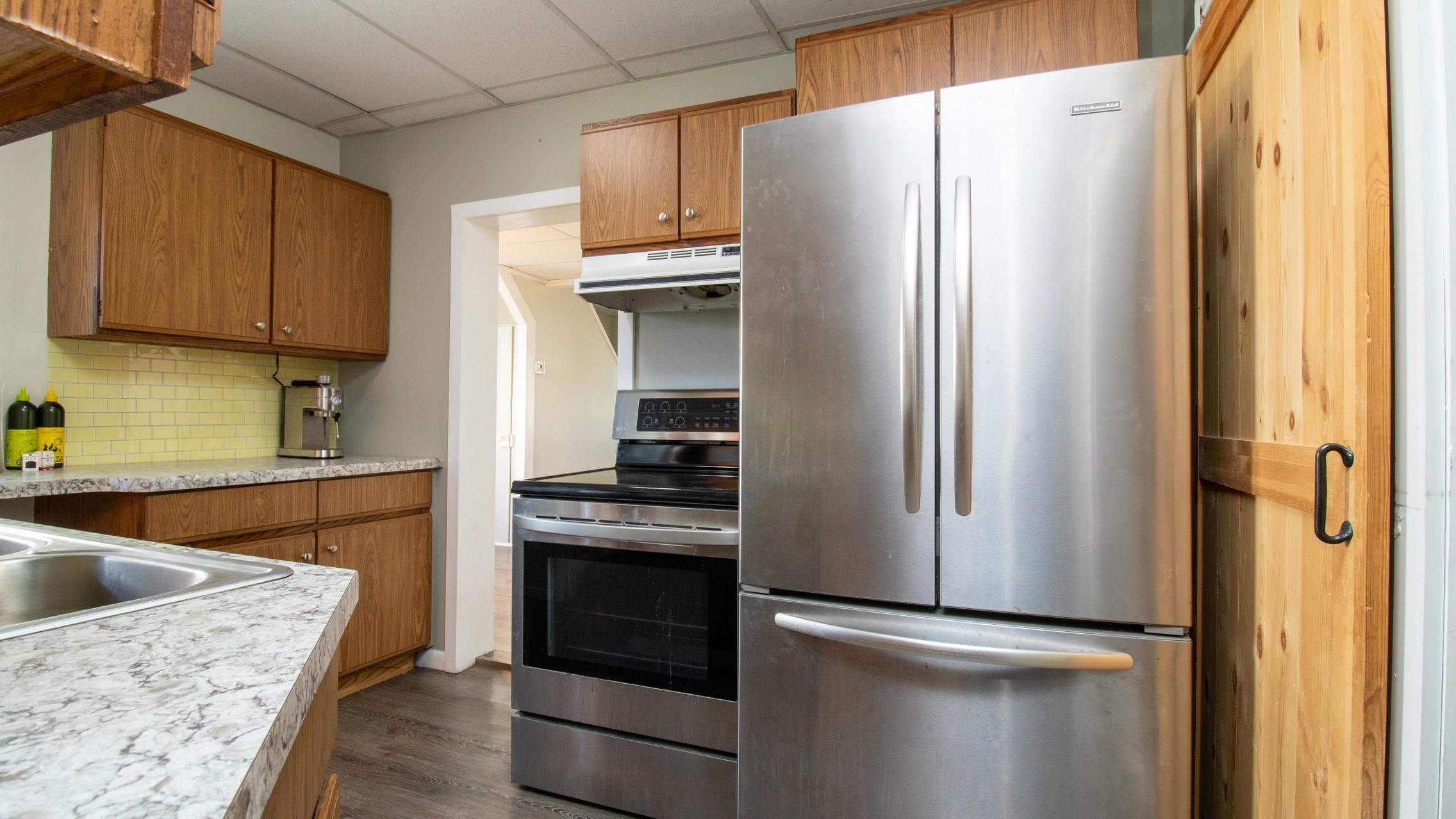 505 3rd Street Property Photo 9