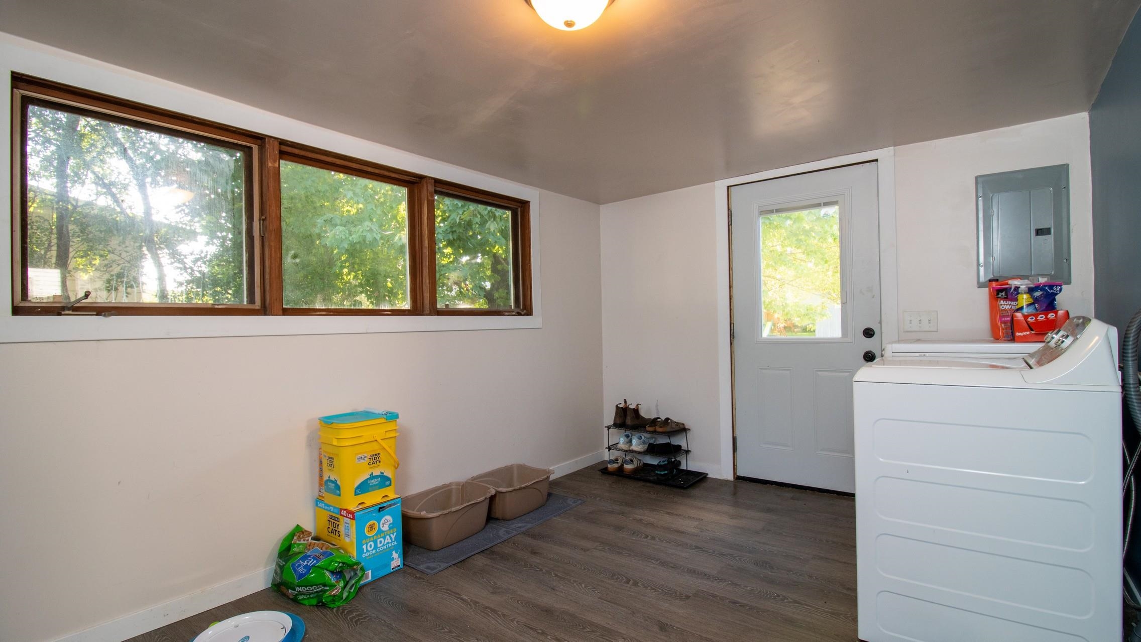 505 3rd Street Property Photo 14