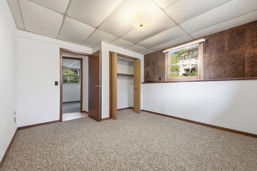 1019 W Upham Street Property Photo 36