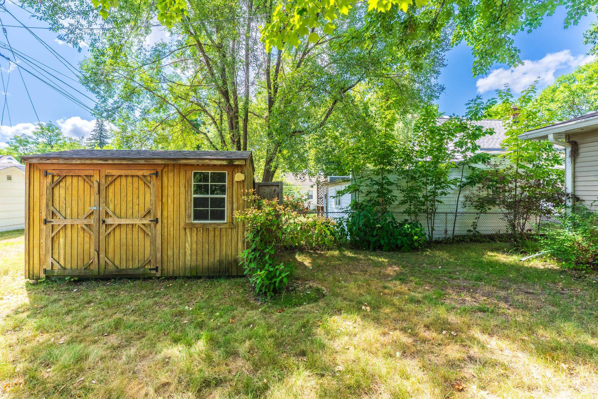 809 N 8th Avenue Property Photo 43