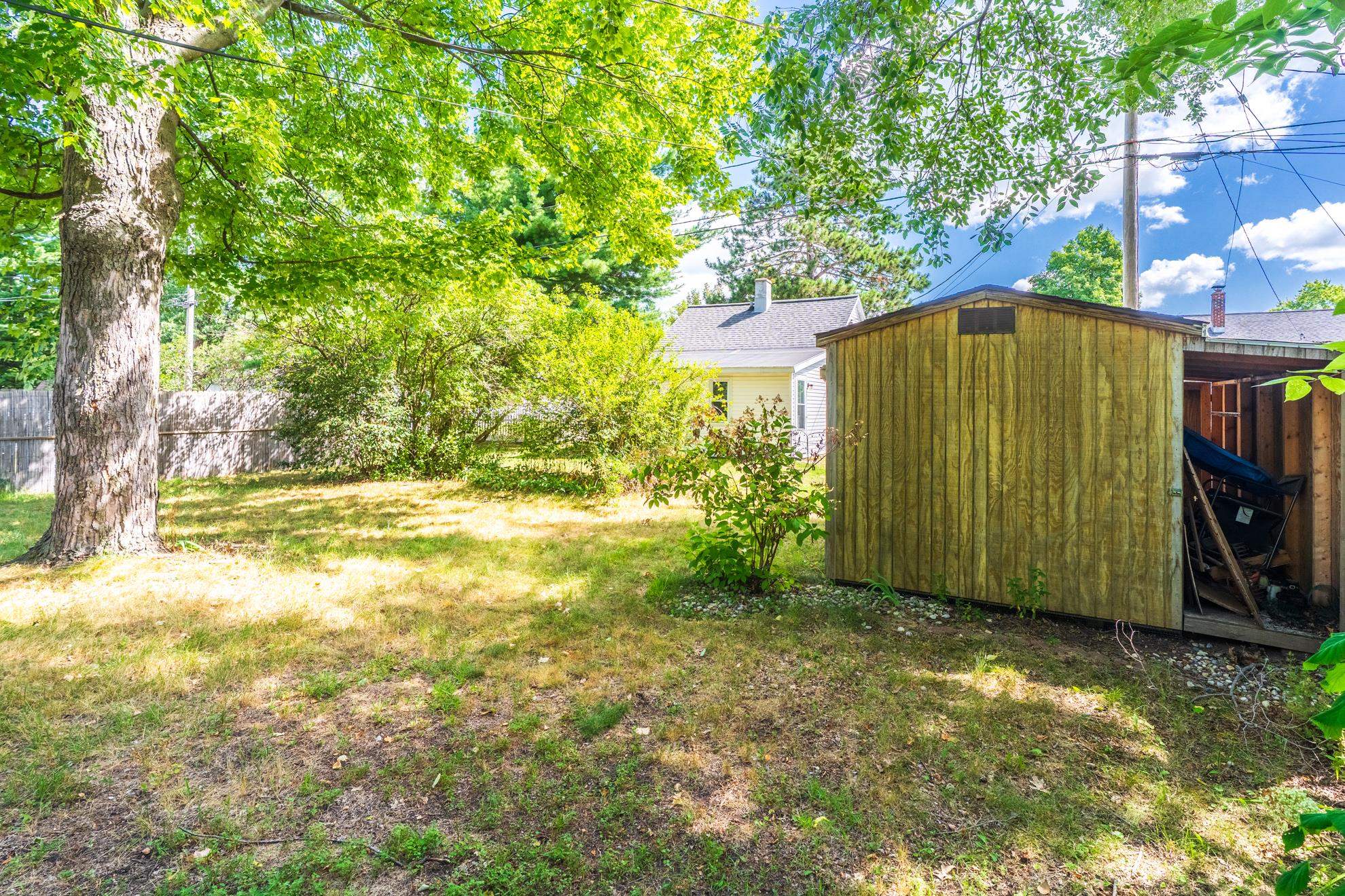 809 N 8th Avenue Property Photo 46