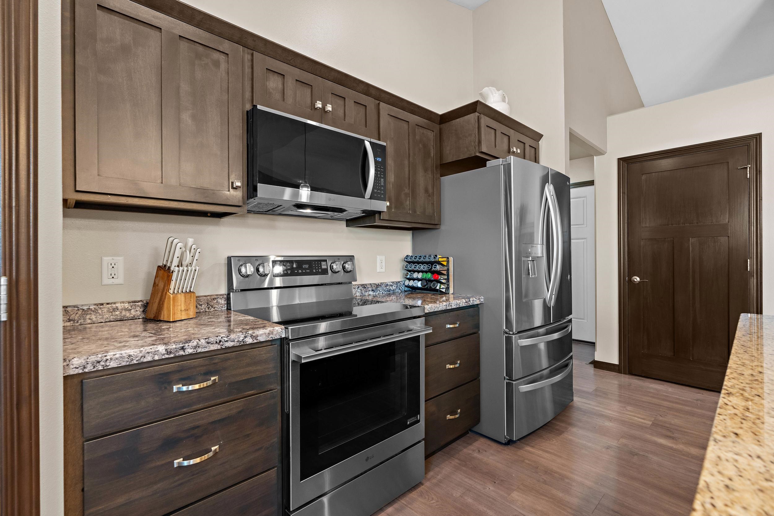 4355 Hanover Street Property Photo 14