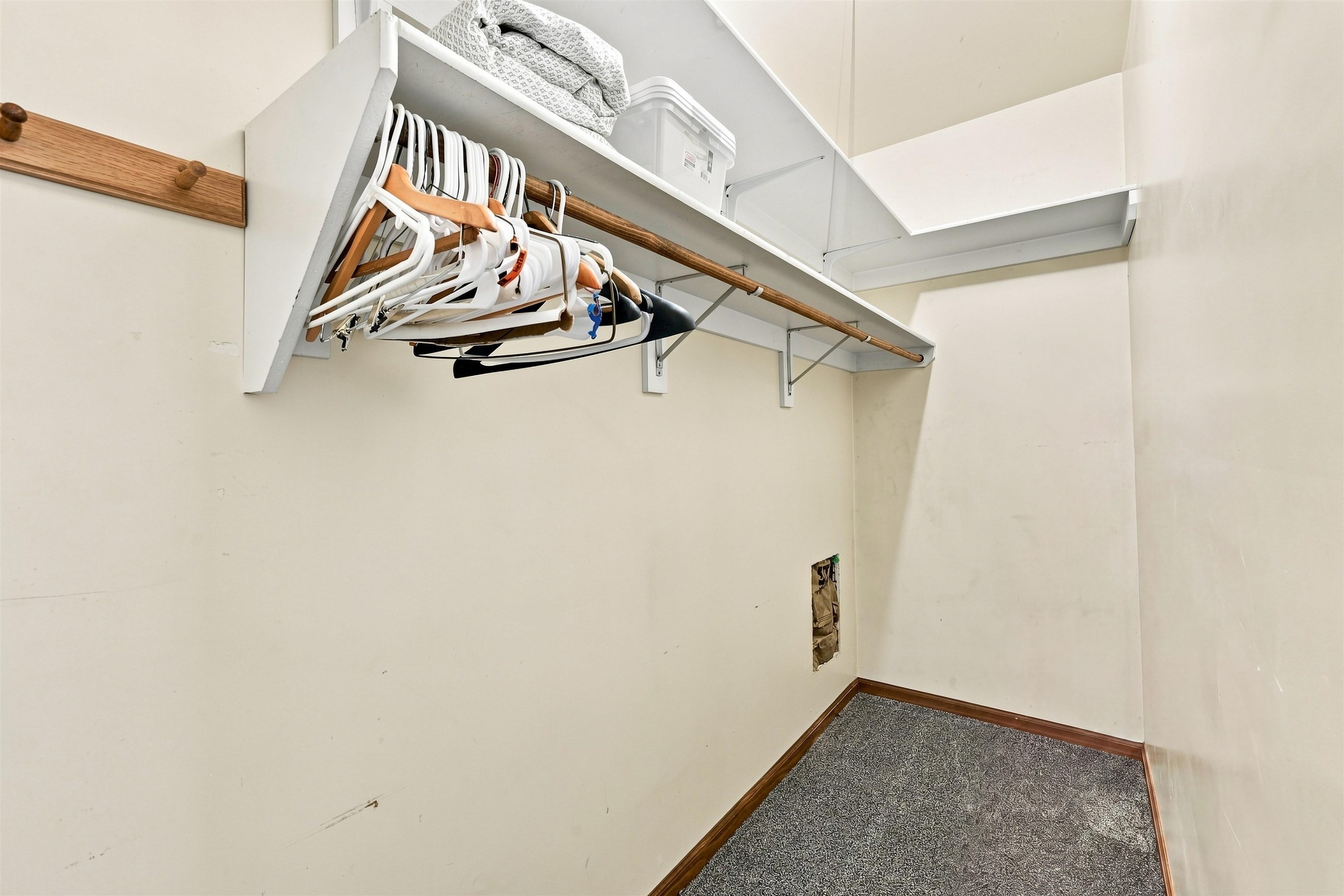 1025 Matilda Street Property Photo 18