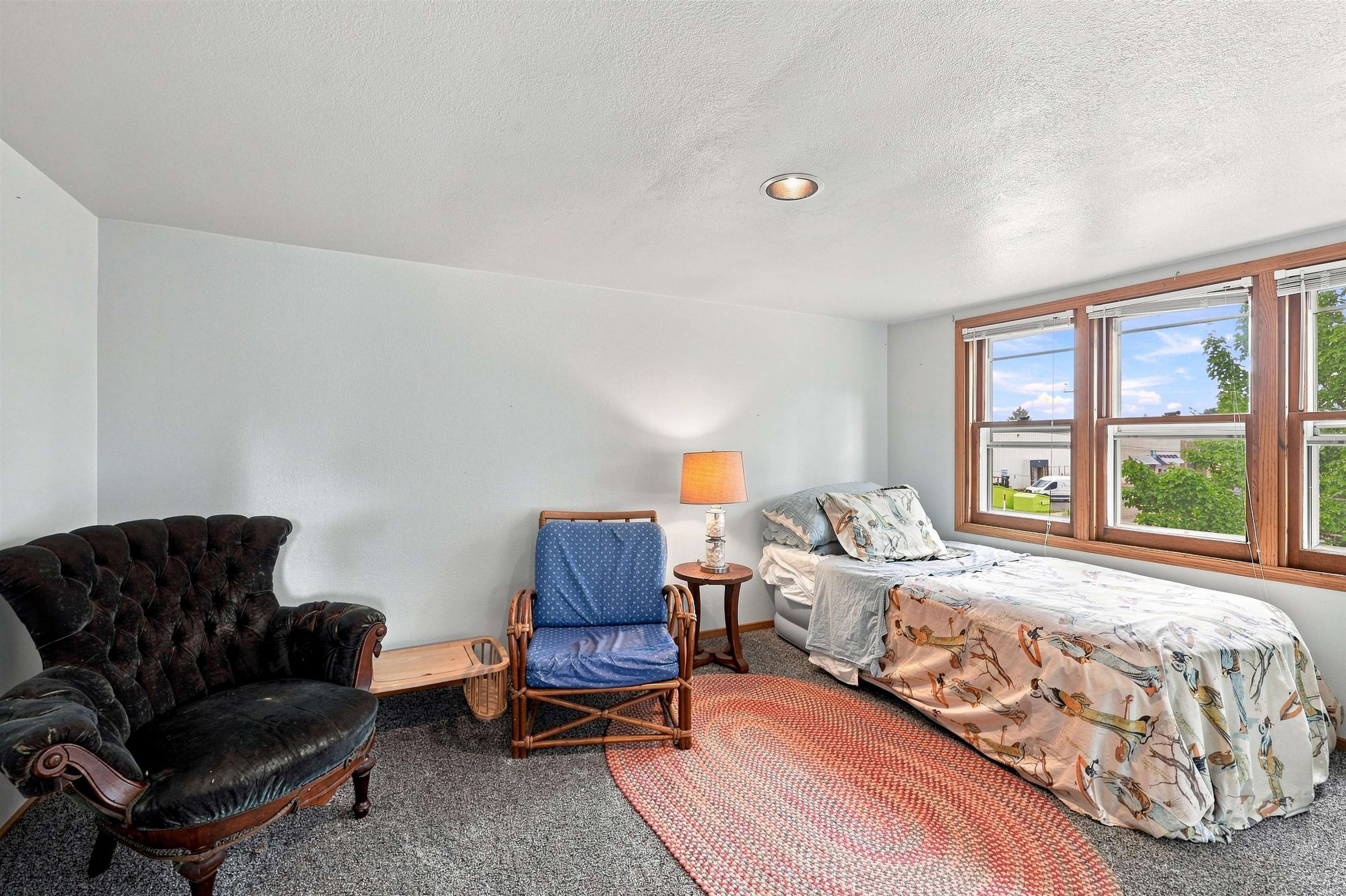 1025 Matilda Street Property Photo 33