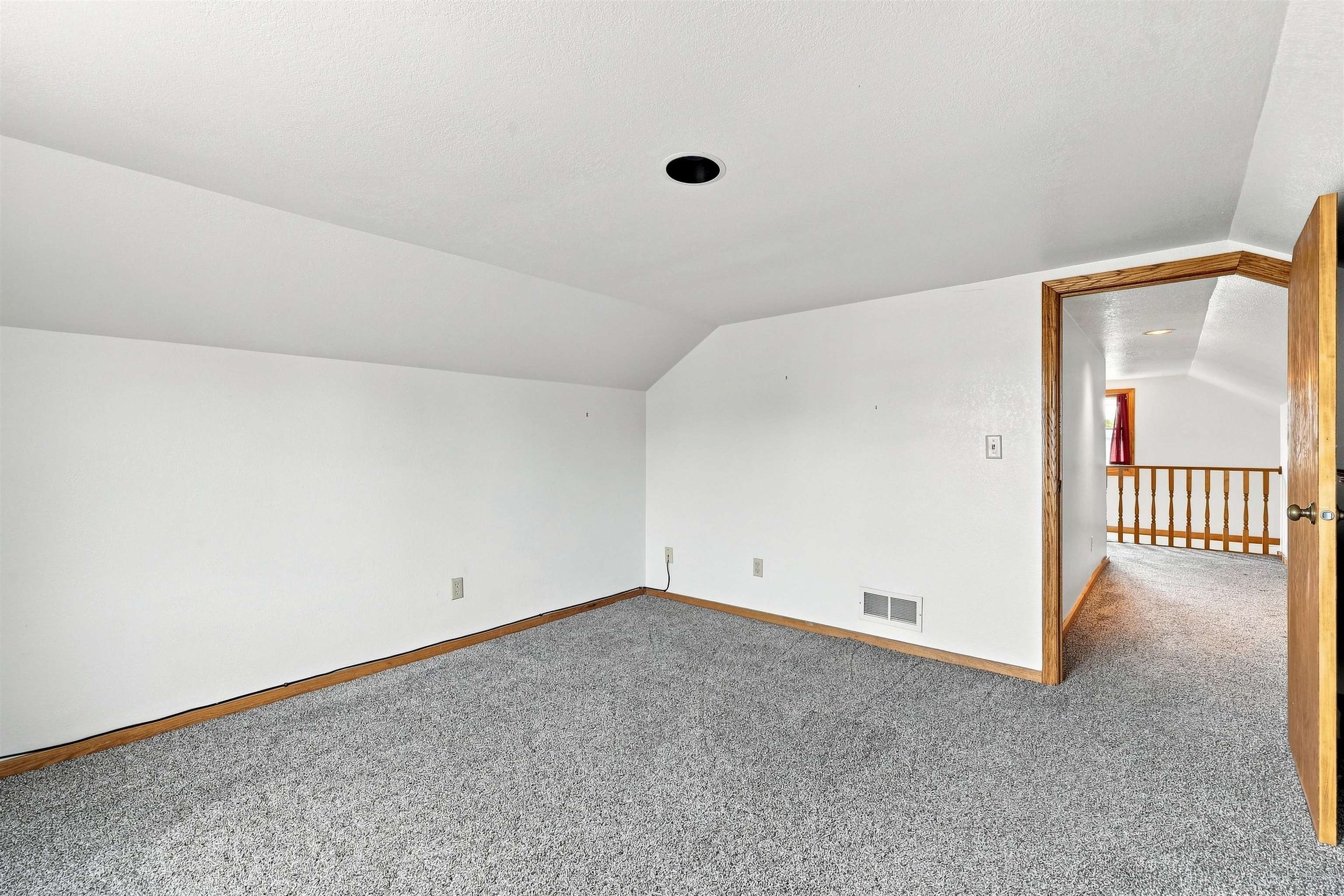 1025 Matilda Street Property Photo 37