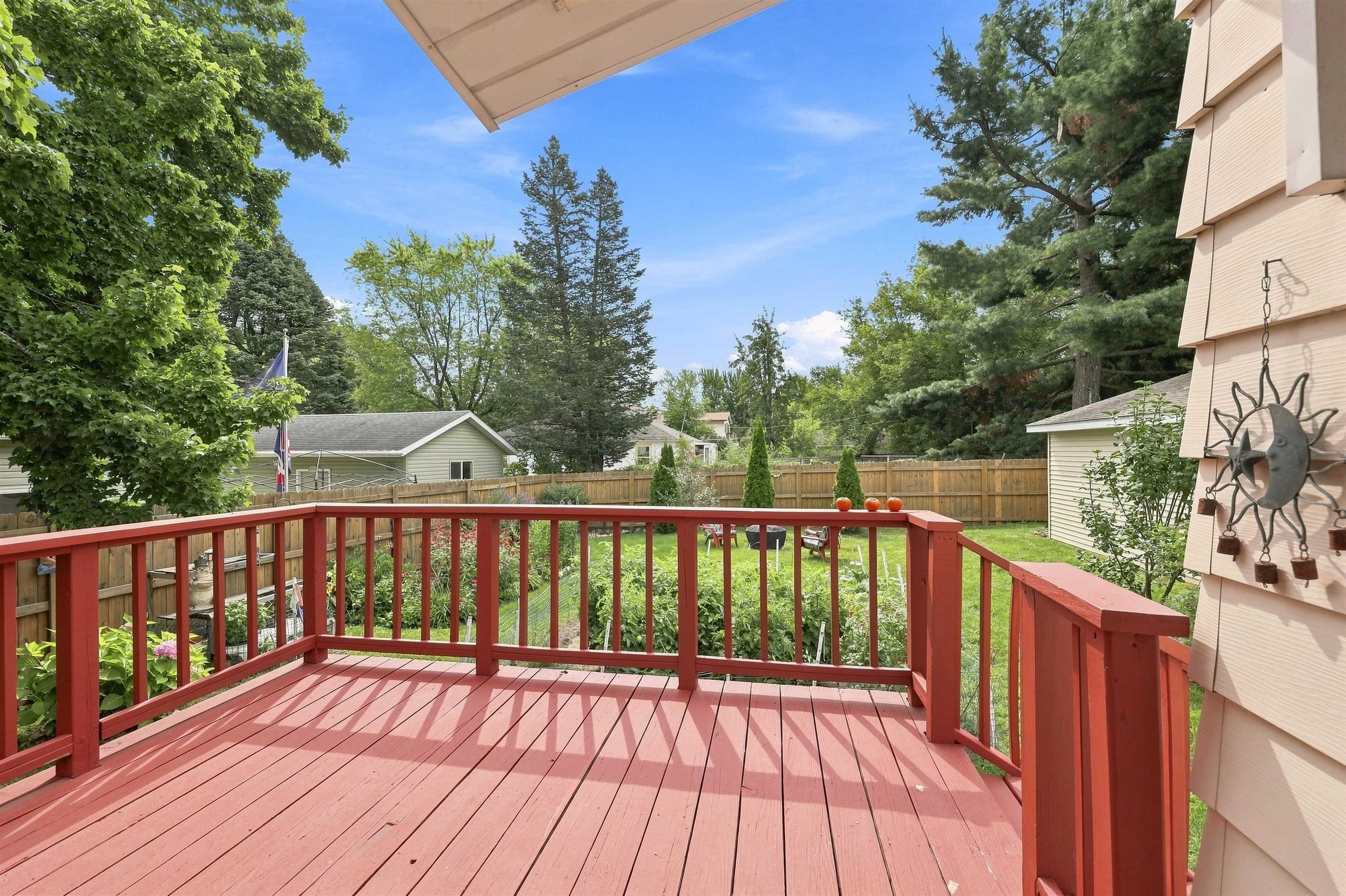 1025 Matilda Street Property Photo 51