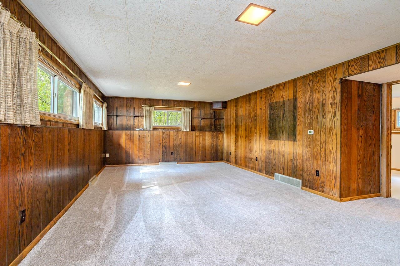 703 Urban Street Property Photo 32