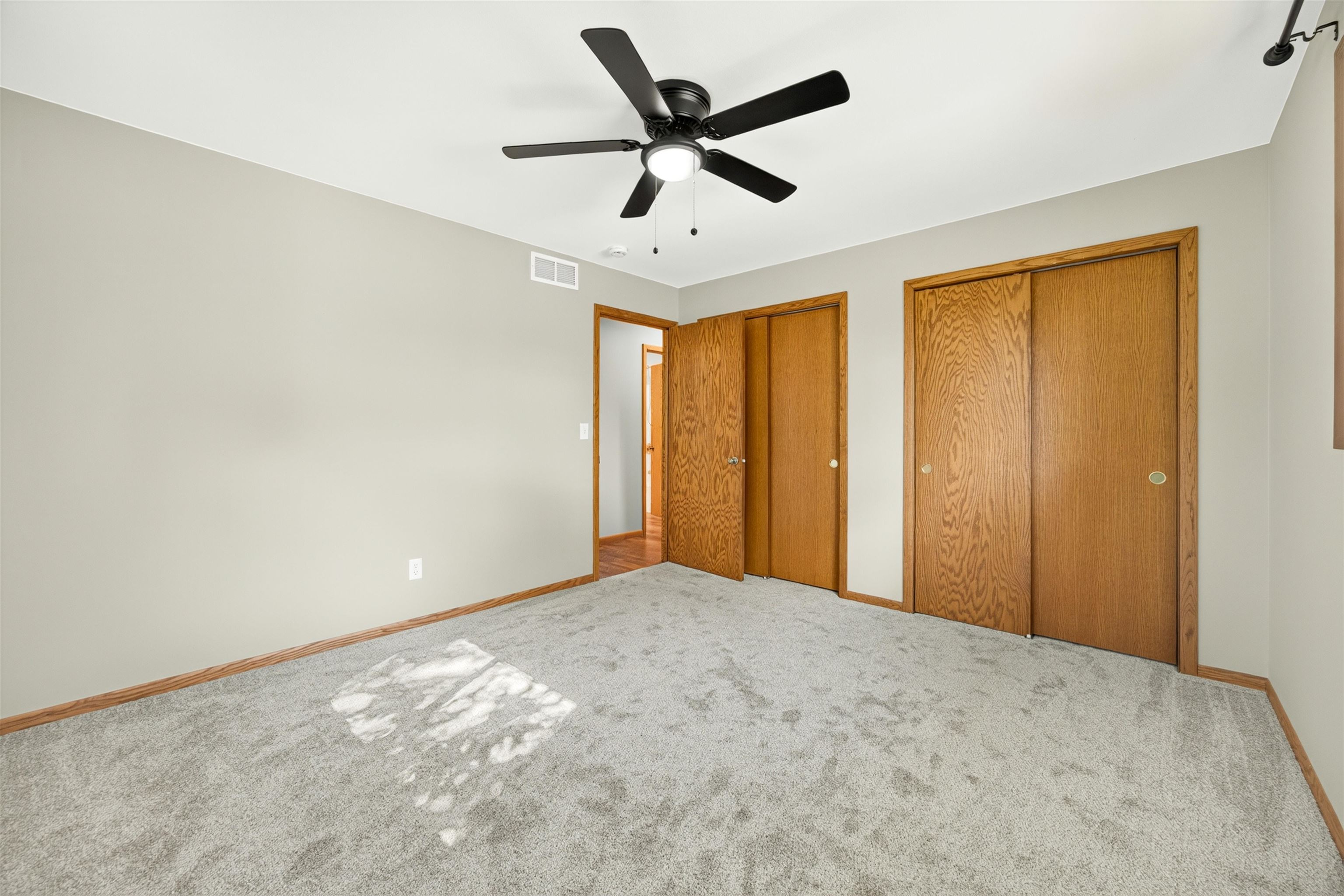 316 Indiana Avenue Property Photo 24