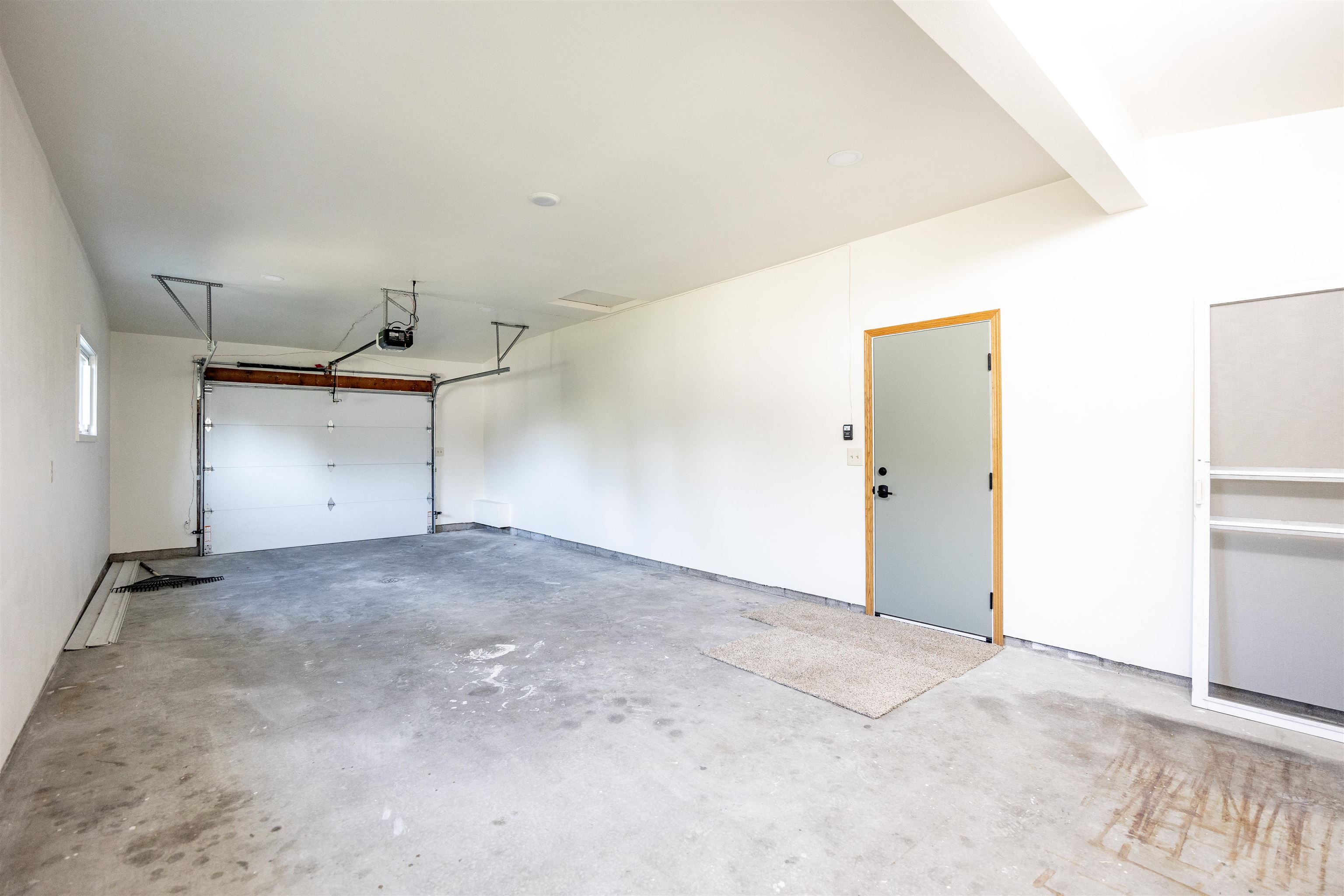 316 Indiana Avenue Property Photo 32
