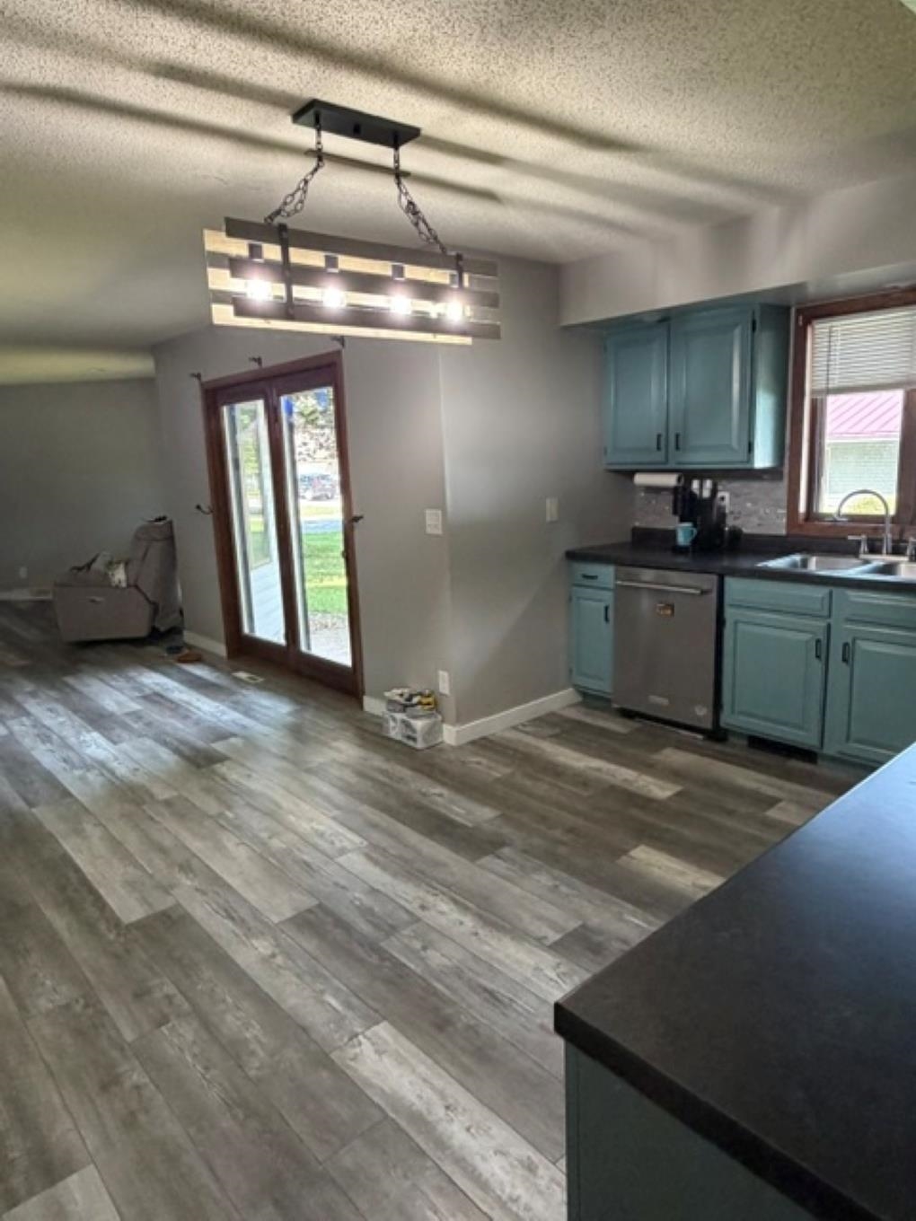 1125 Pinecrest Avenue Property Photo 31