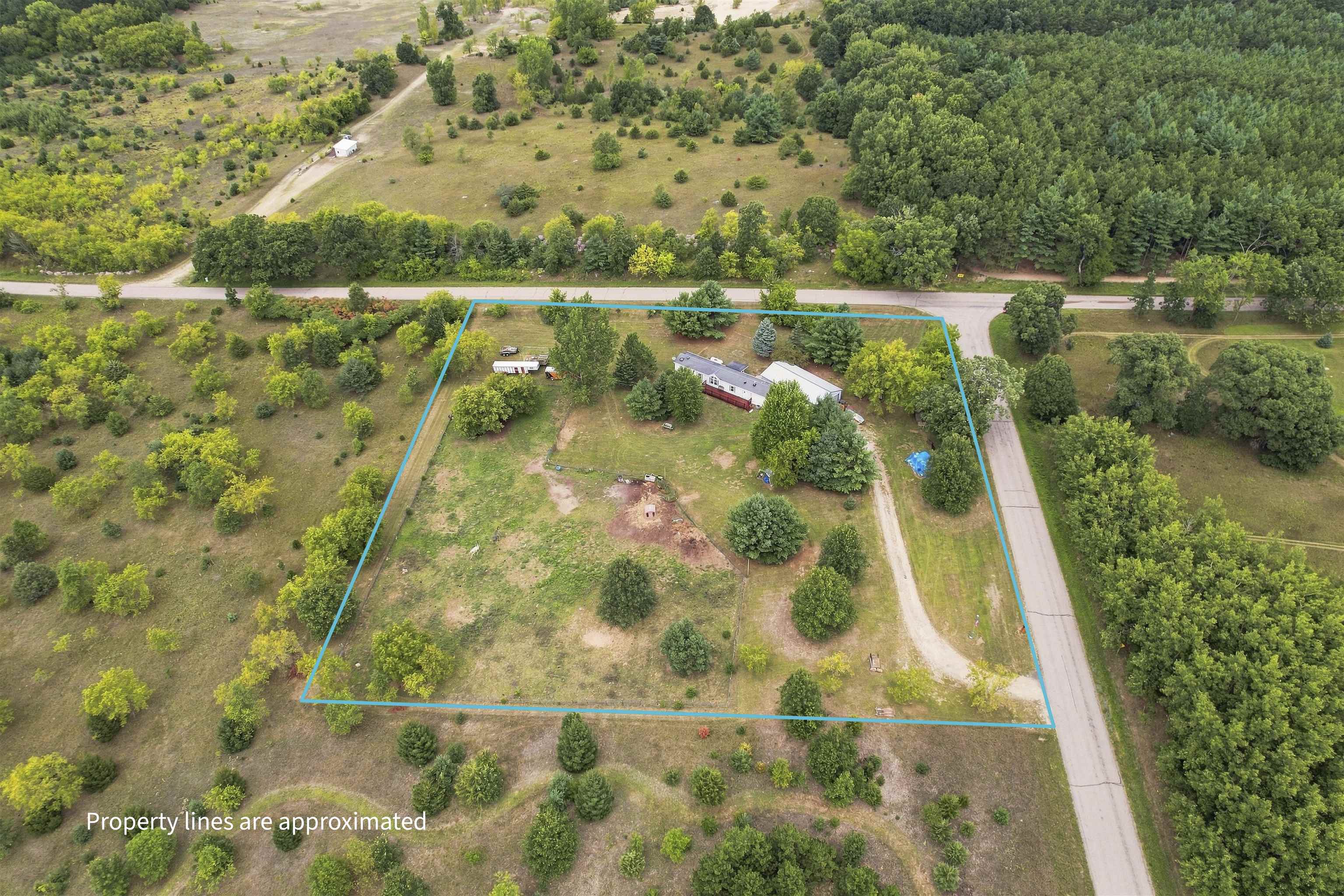 N485 East Road Property Photo 15