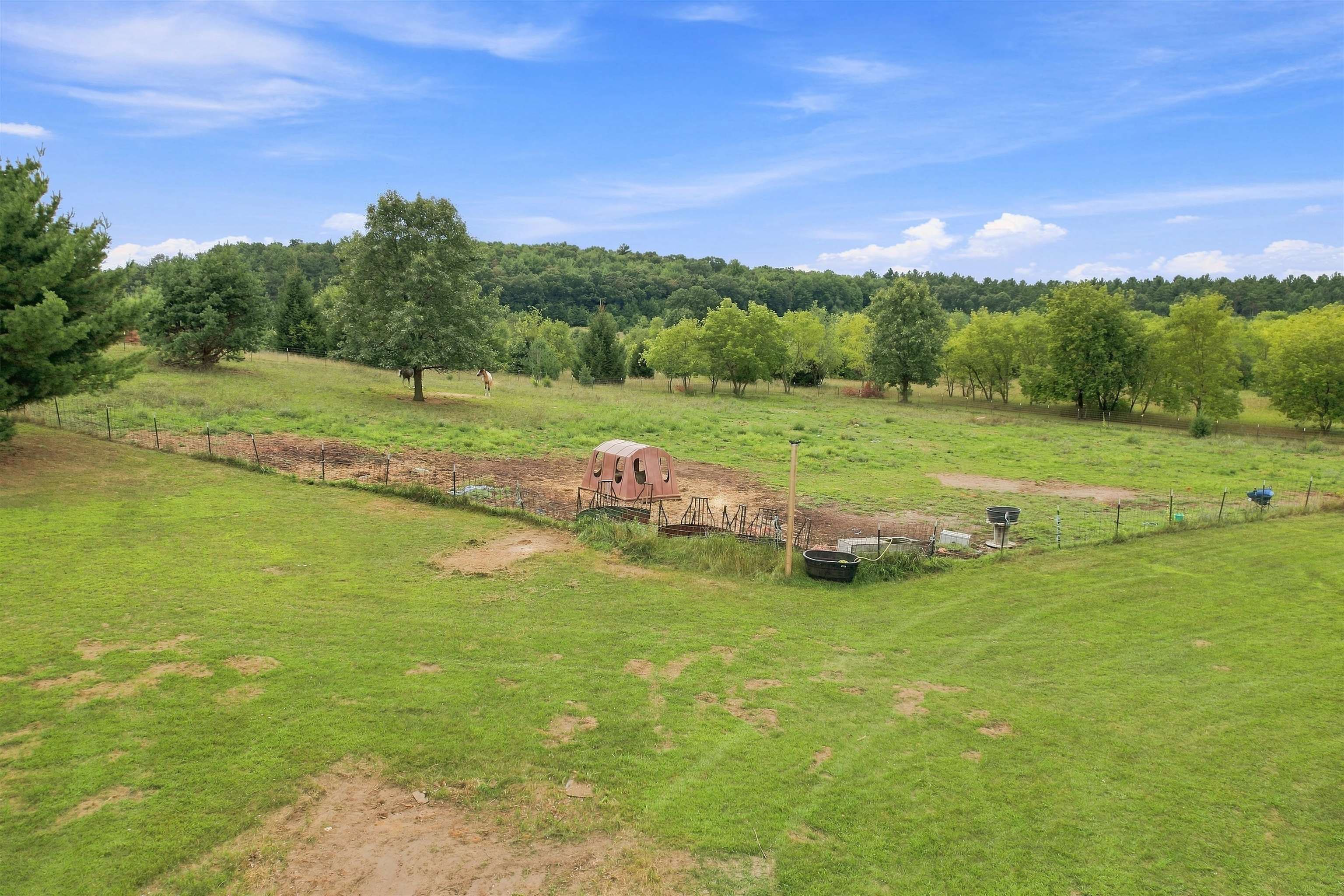 N485 East Road Property Photo 24