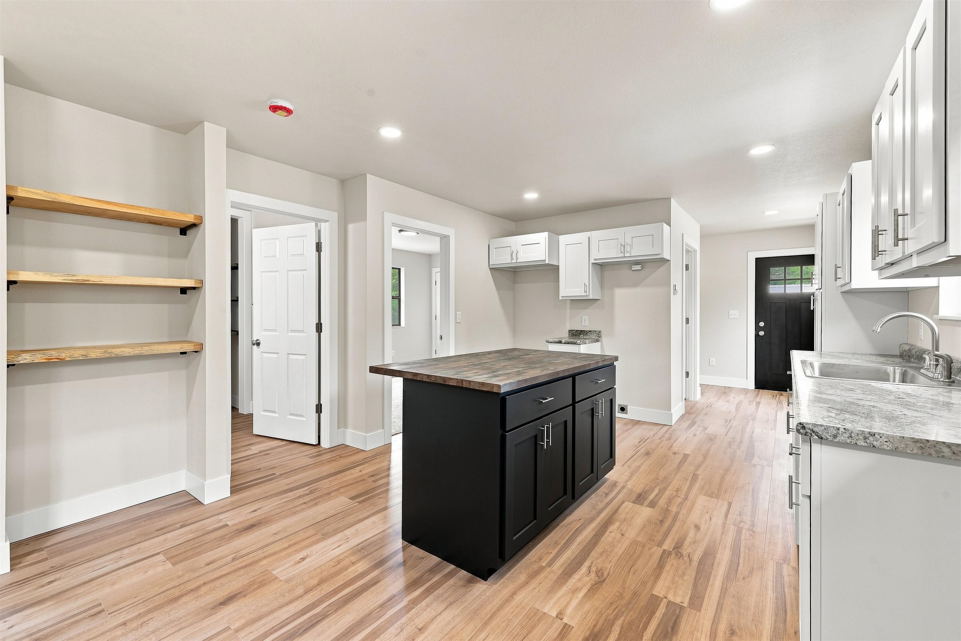 5412 Esox Trail Property Photo 32