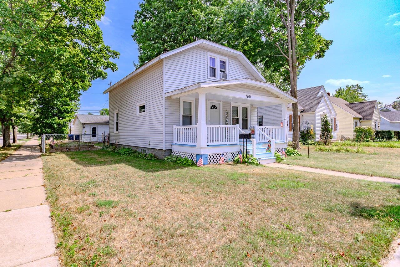 1701 Roosevelt Street Property Photo 5