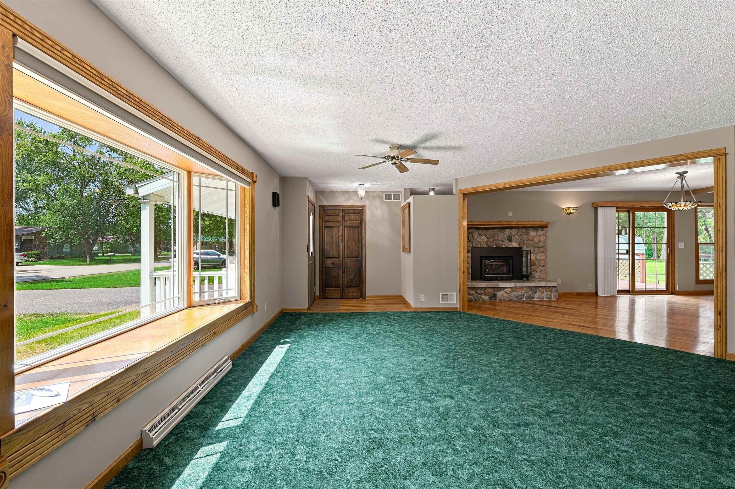 416 Acorn Street Property Photo 10