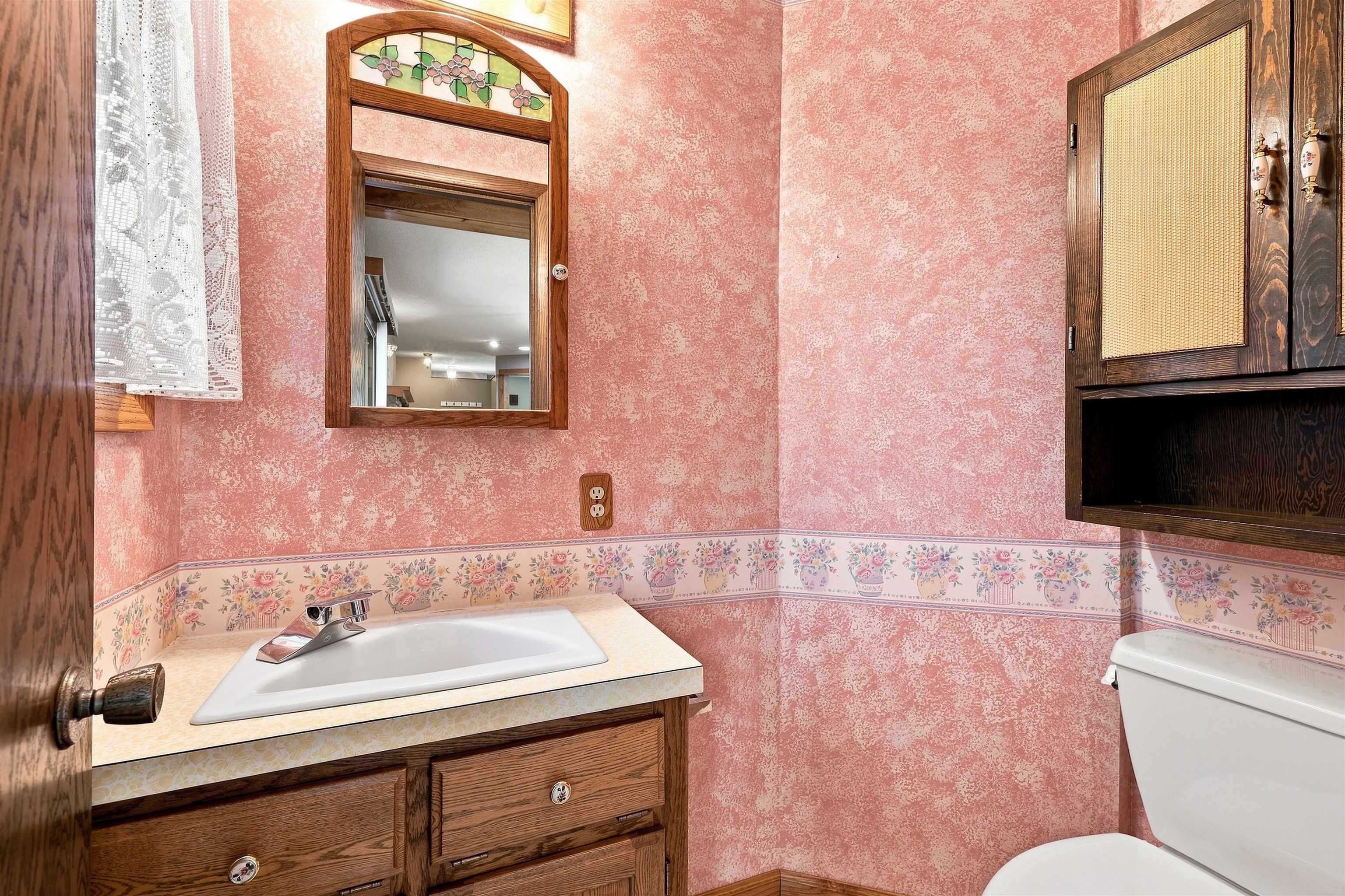 416 Acorn Street Property Photo 17