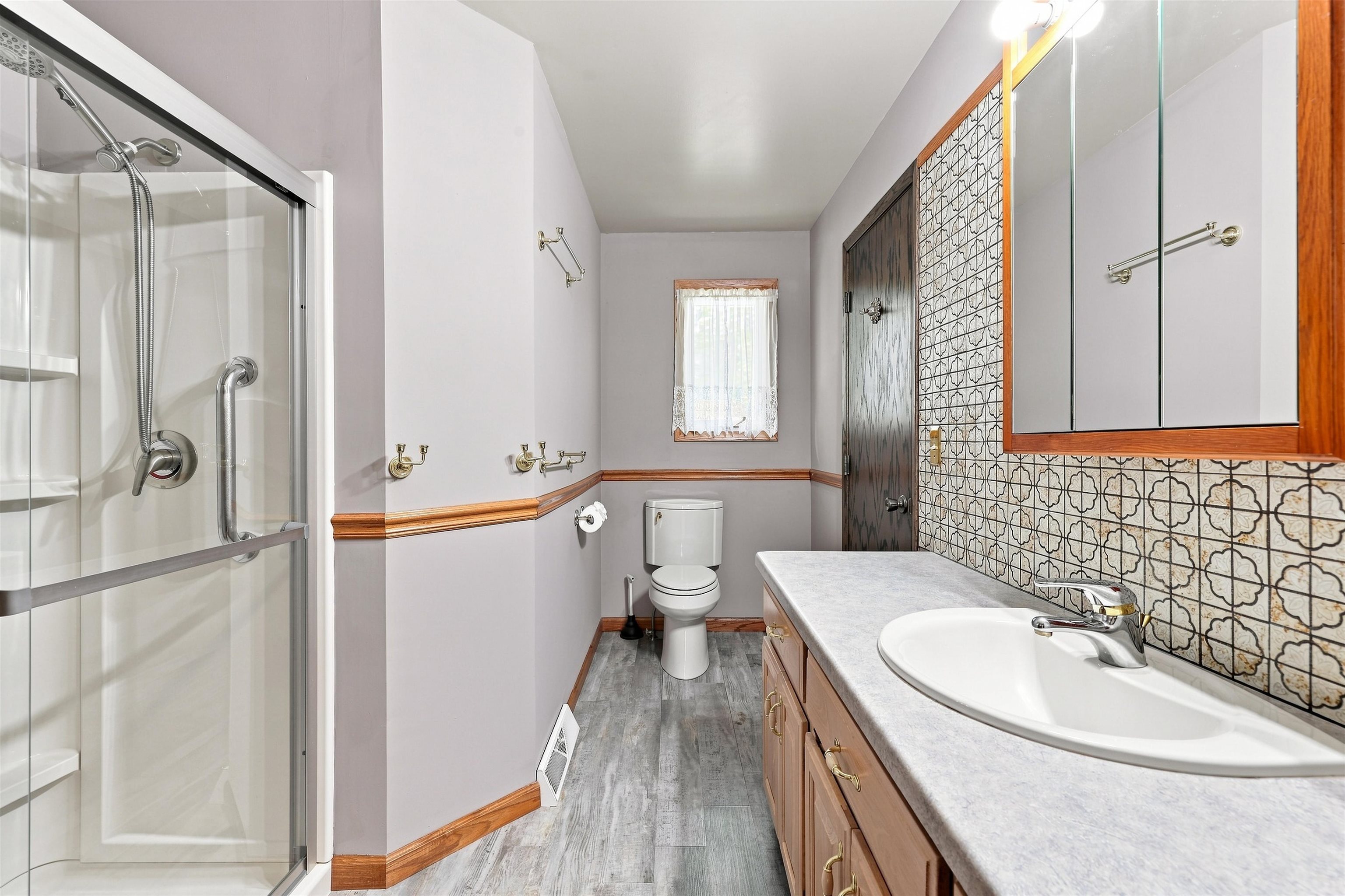 416 Acorn Street Property Photo 24