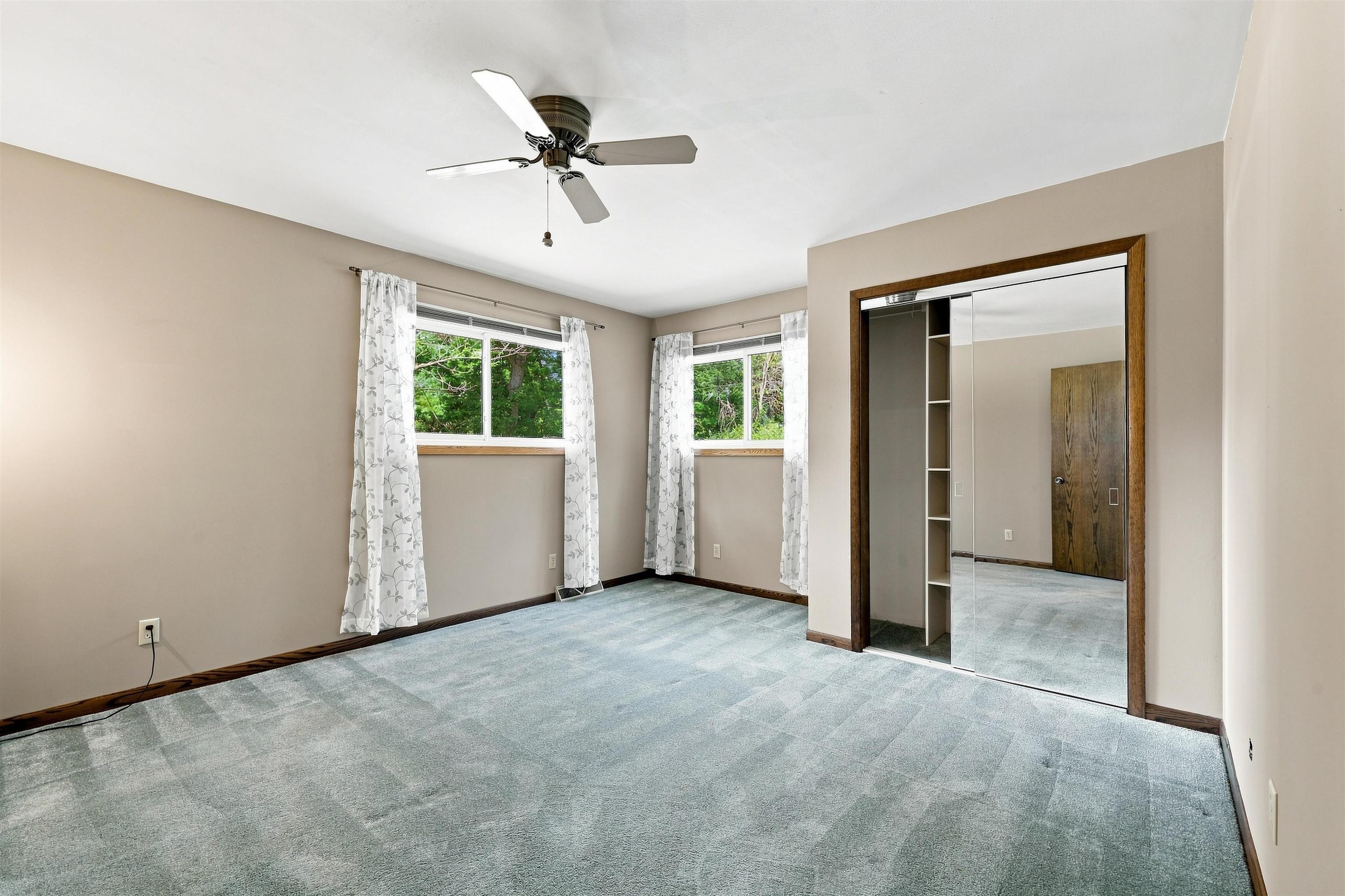 416 Acorn Street Property Photo 26
