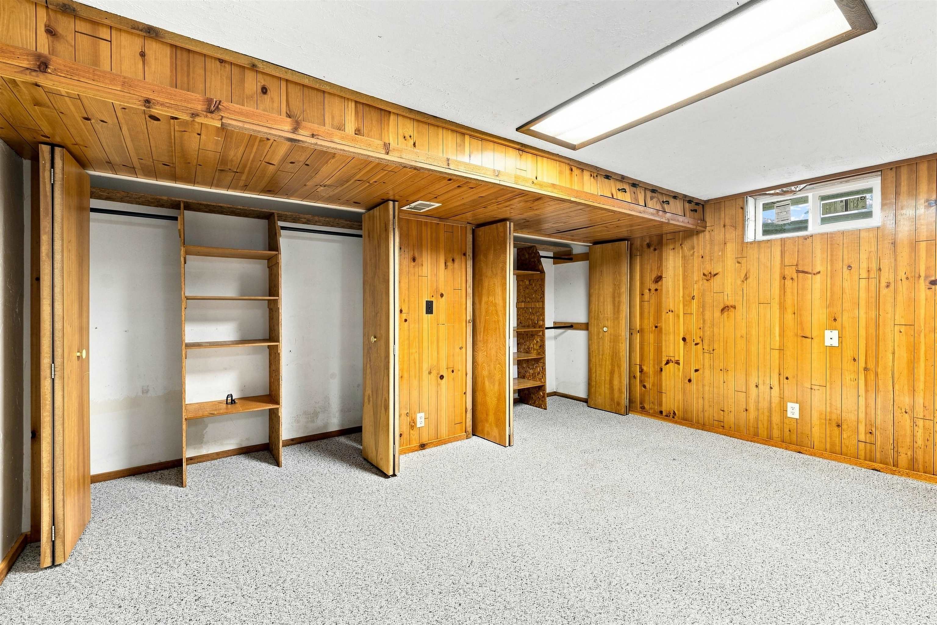 416 Acorn Street Property Photo 36