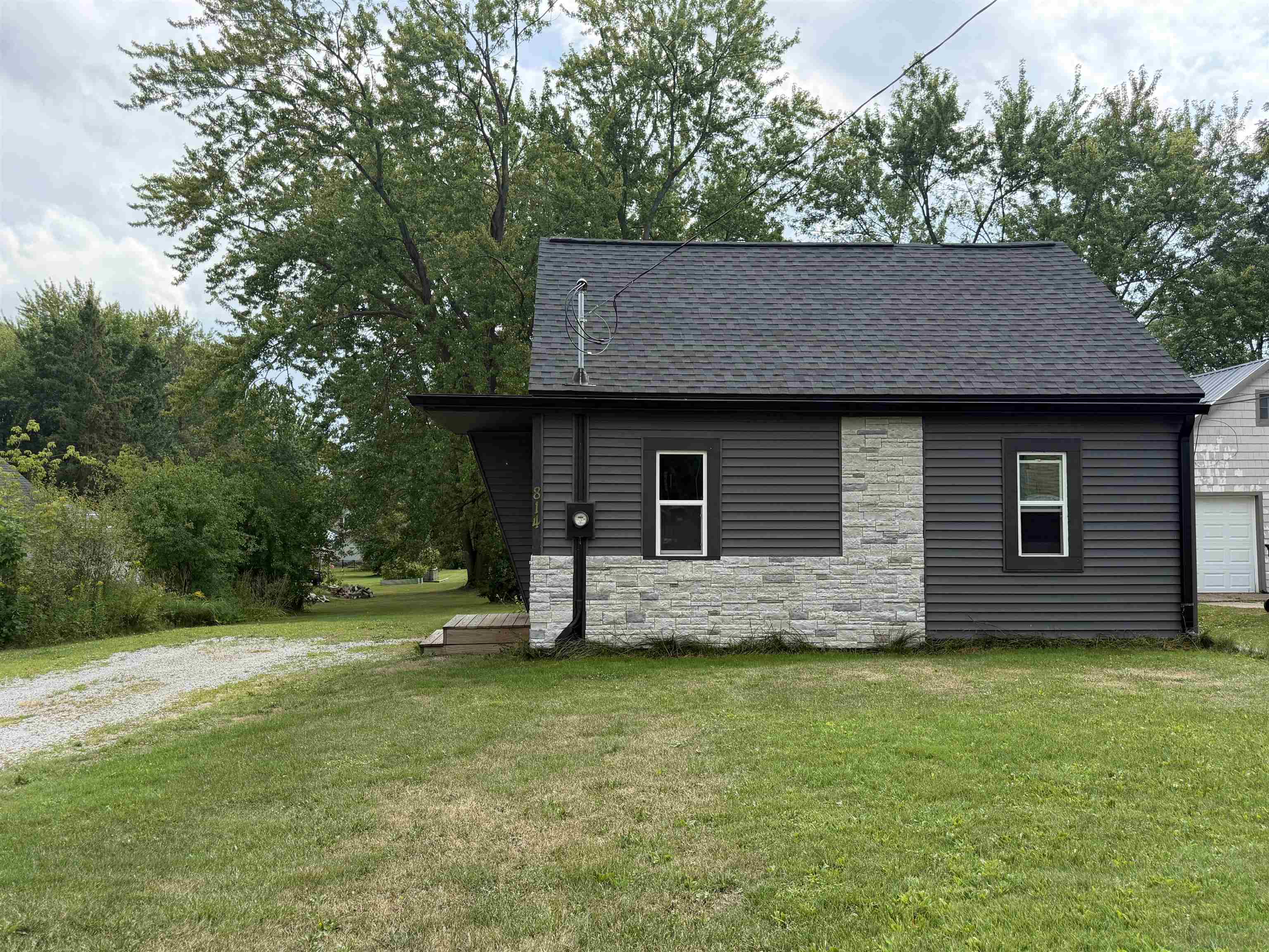 814 Western Street Property Photo 2