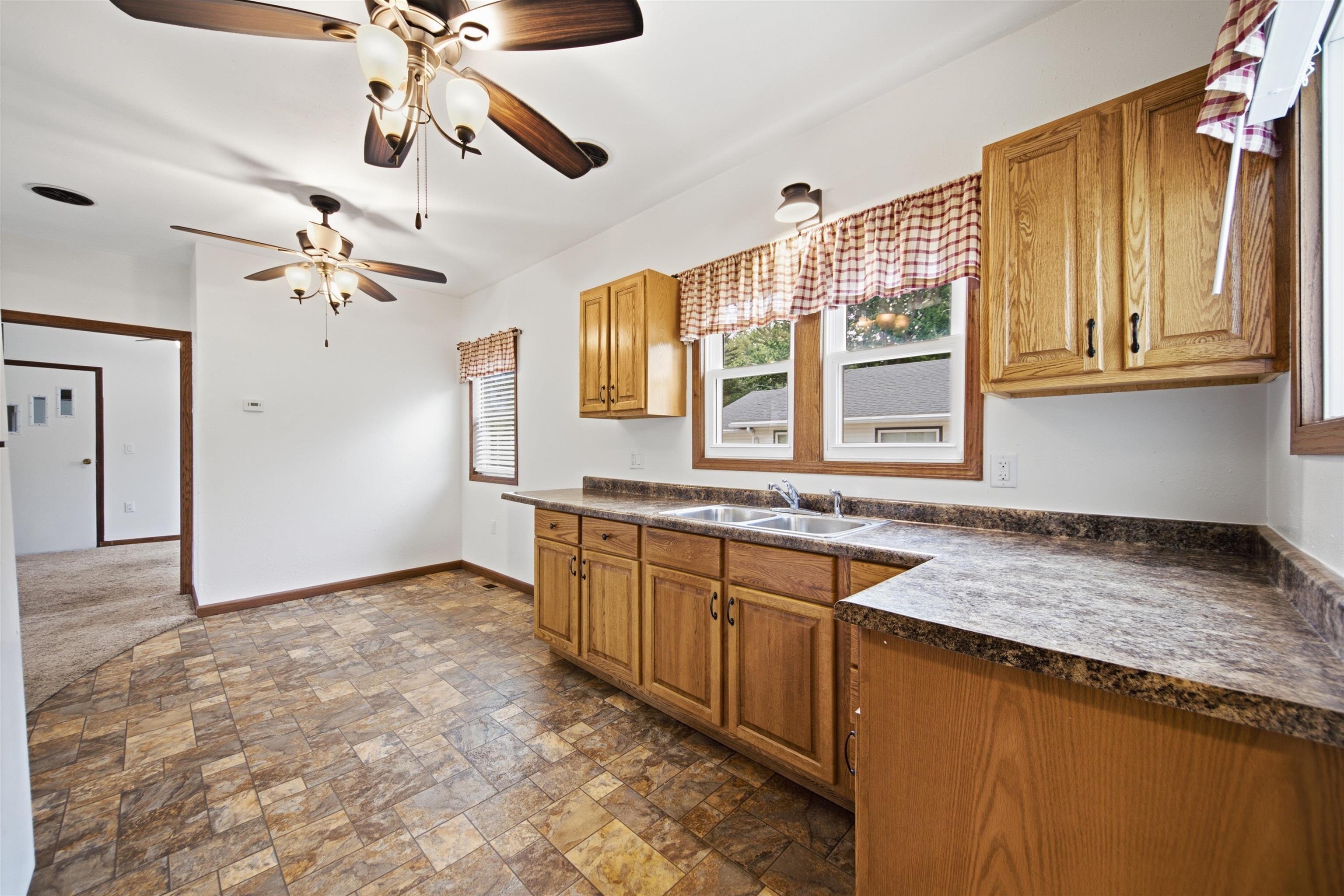 332 Maple Street Property Photo 4