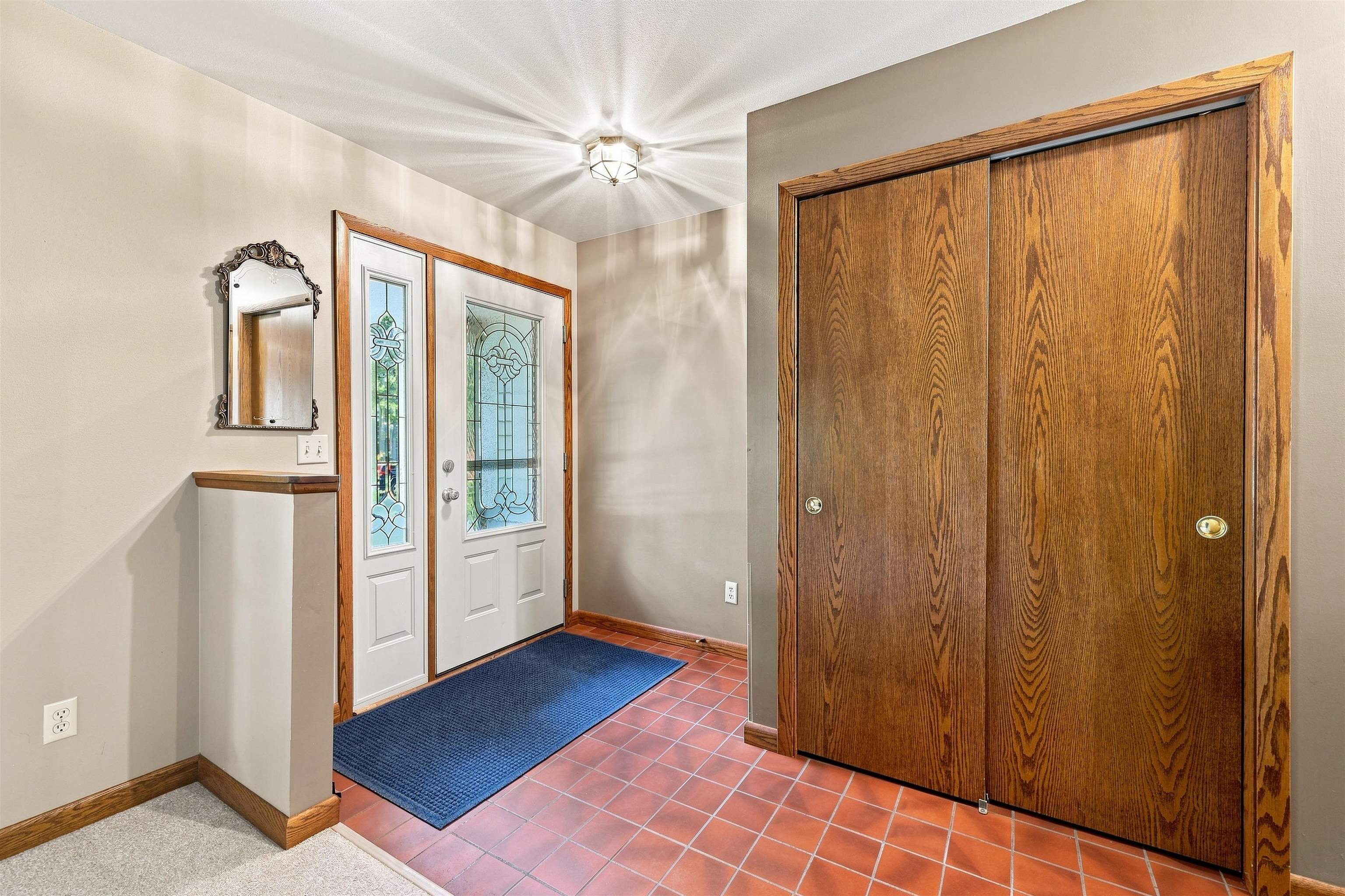 5308 Forest Circle North Property Photo 4