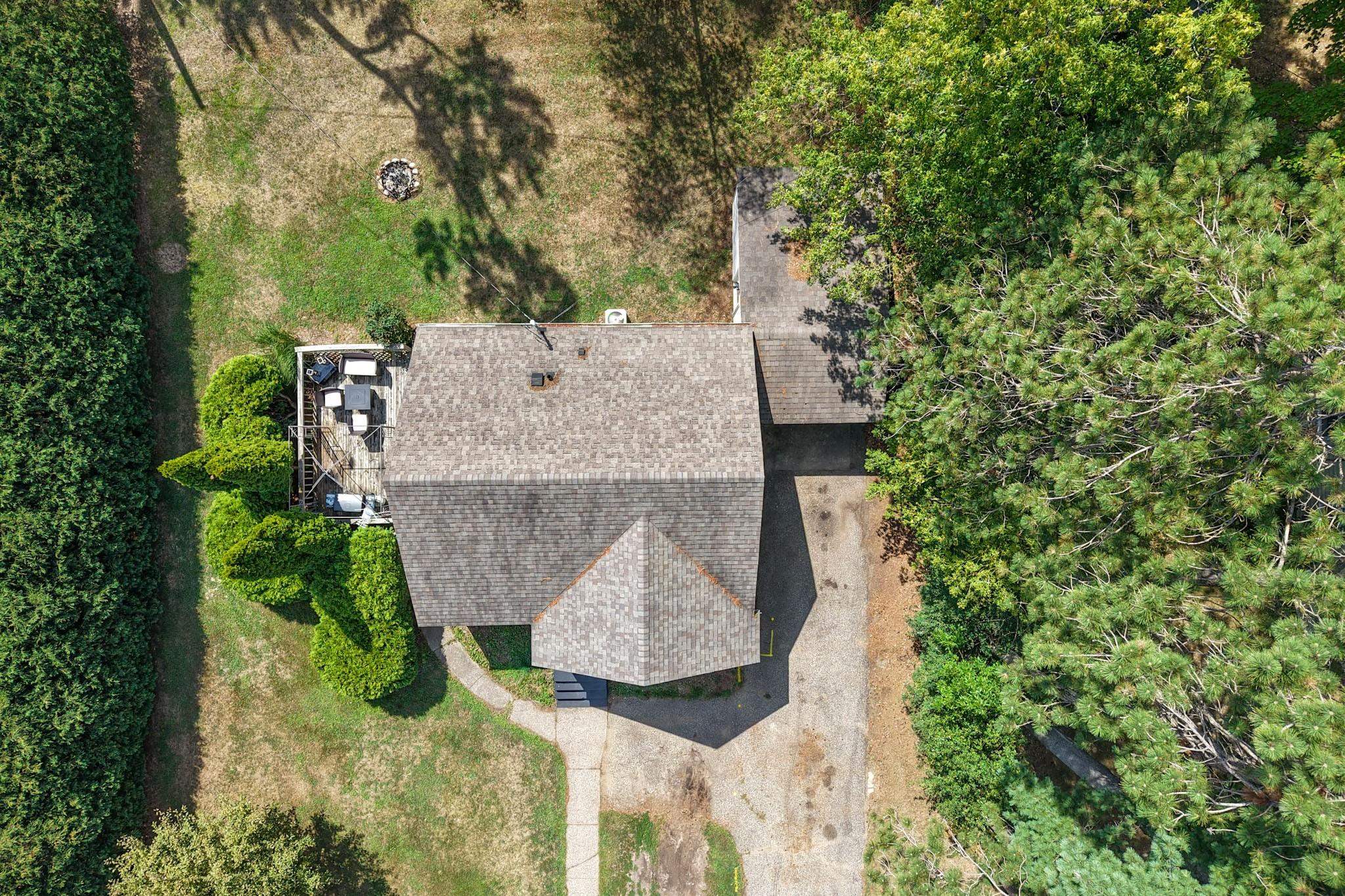 1820 Peach Street Property Photo 2