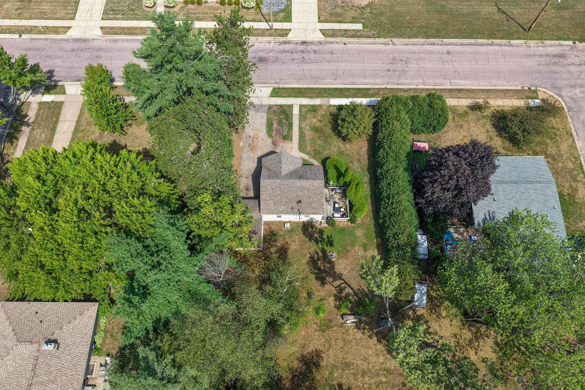 1820 Peach Street Property Photo 18
